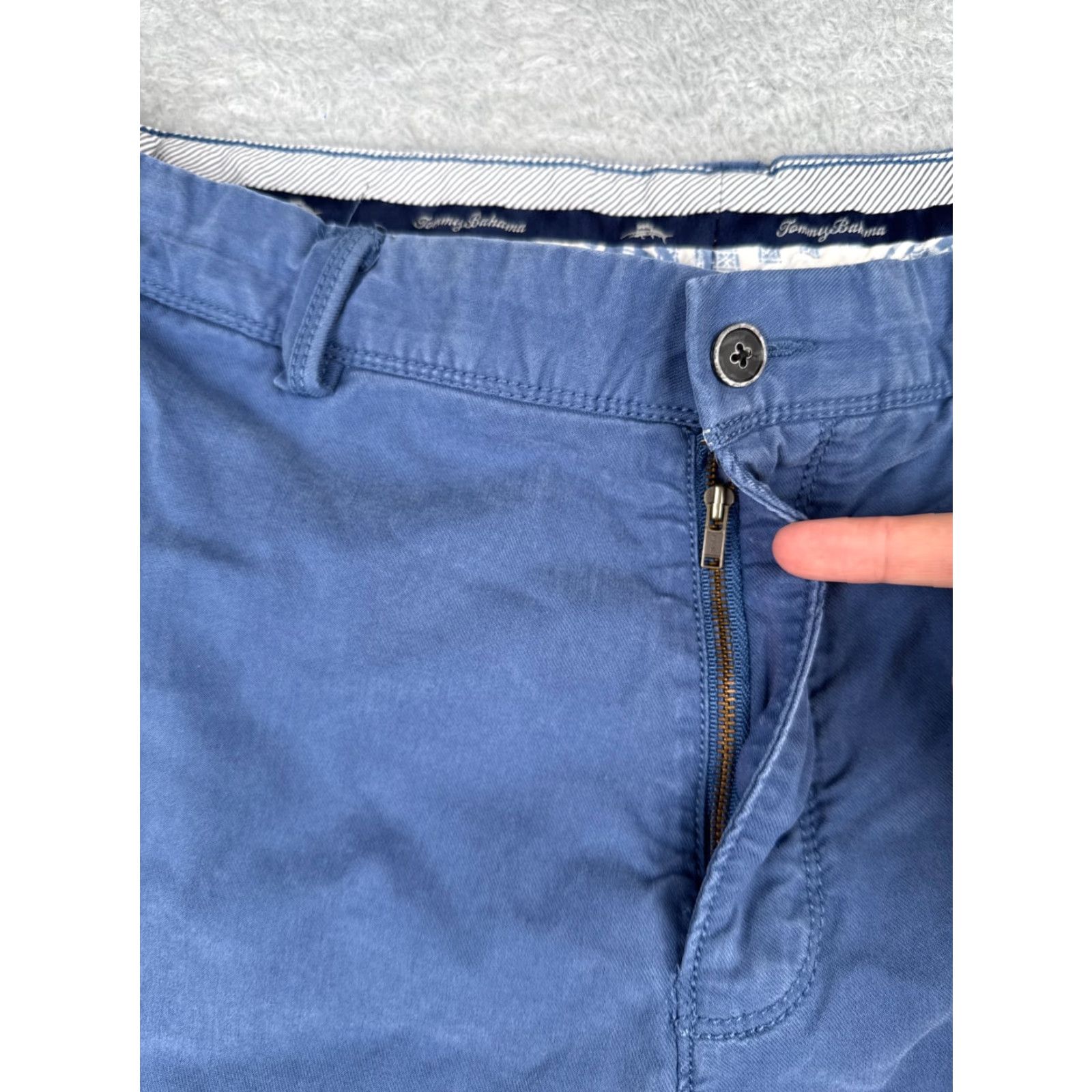 Tommy Bahama Tommy Bahama Shorts Men 34 Blue Chino Cotton Tencel Flat Front Vacation 32x9 Size US 34 / EU 50 - 6 Thumbnail