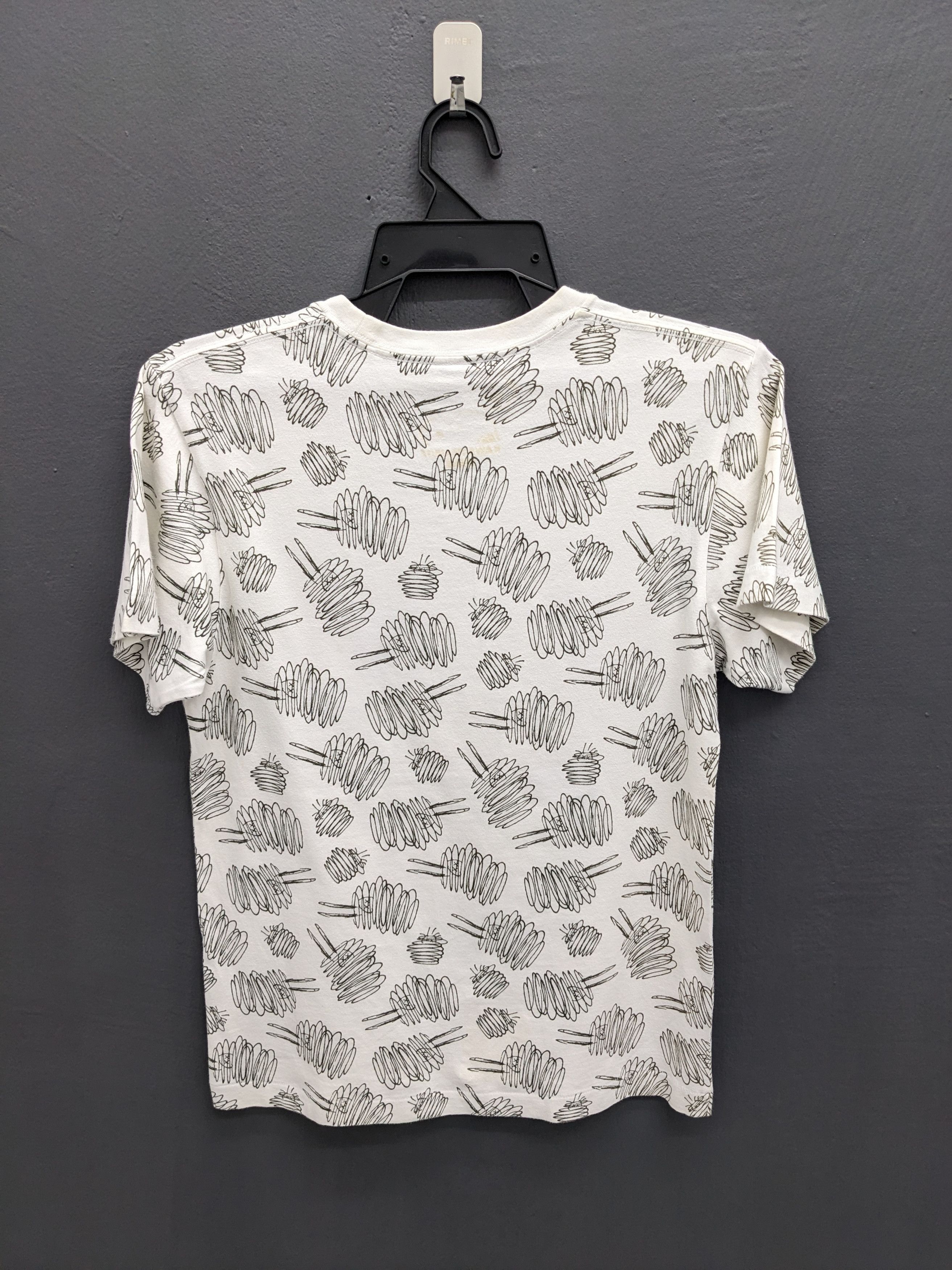 Kaws × Peanuts JAPANESE BRAND X KAWS TSHIRT Size US XS / EU 42 / 0 - 4 Thumbnail