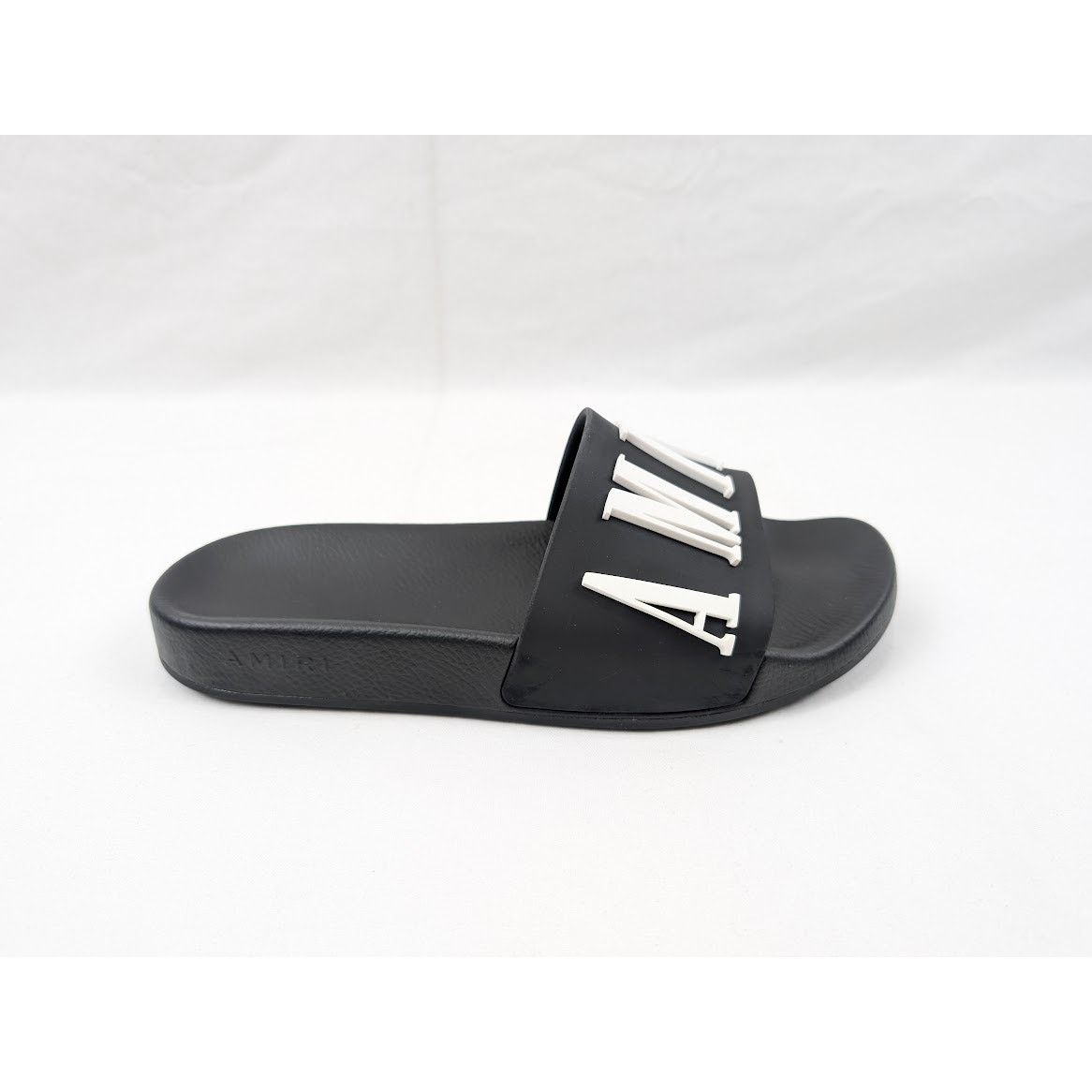 Amiri o1rshd1 Logo Pool Slide Slipper in Black/White Size US 7 / EU 40 - 1 Thumbnail