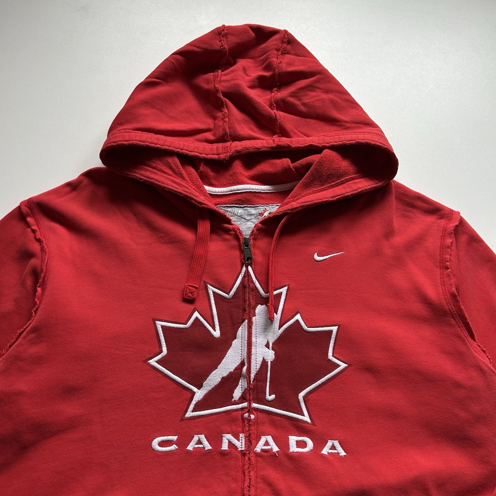 Nike Vintage Nike Team Canada Hockey Full Zip Hoodie Medium Rare Size US M / EU 48-50 / 2 - 2 Thumbnail