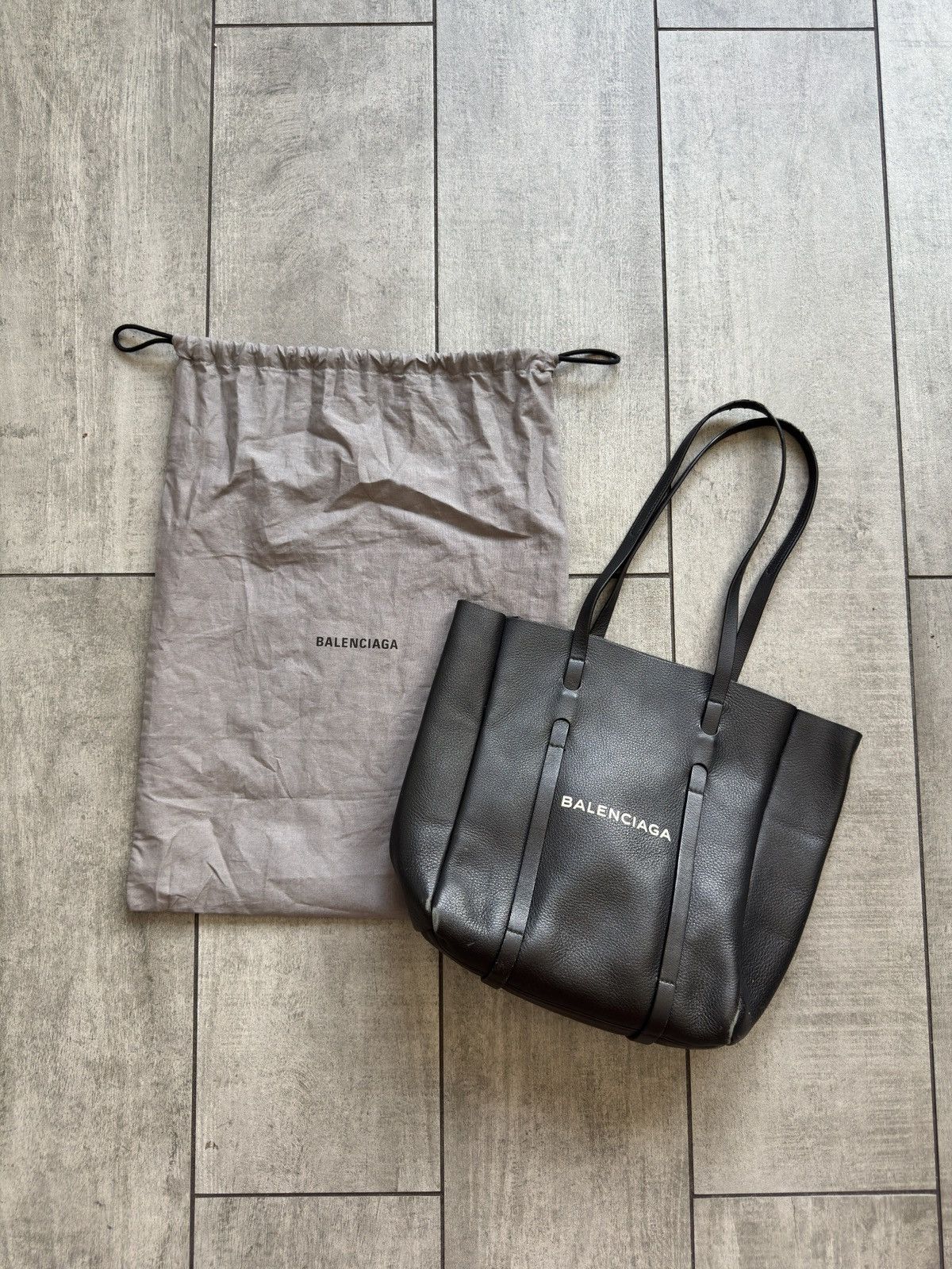 Balenciaga Balenciaga Everyday Tote Bag Size ONE SIZE - 1 Thumbnail