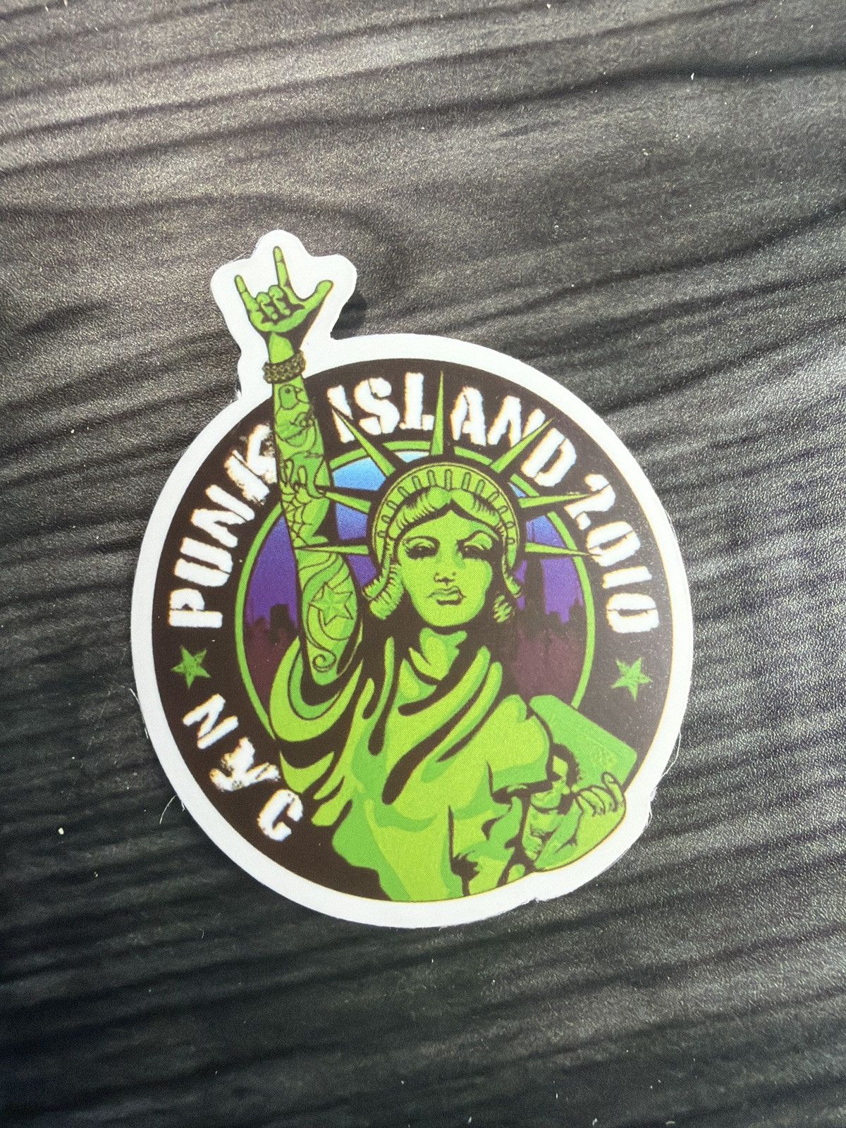 Hypebeast 2010 Punk Island NYC Sticker Size ONE SIZE - 1 Thumbnail