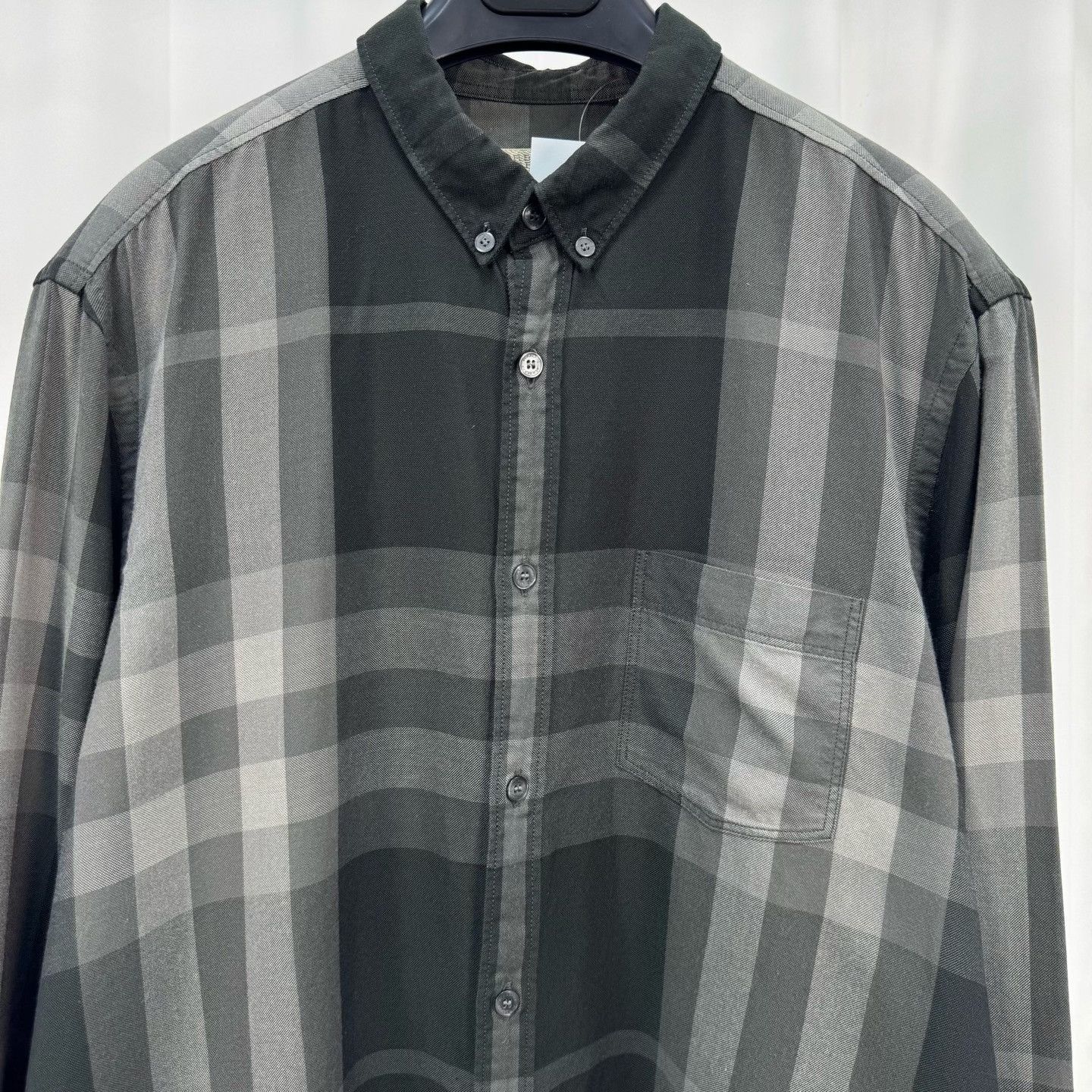 Burberry Burberry Classic Check Long Sleeve Shirt Size US L / EU 52-54 / 3 - 3 Thumbnail