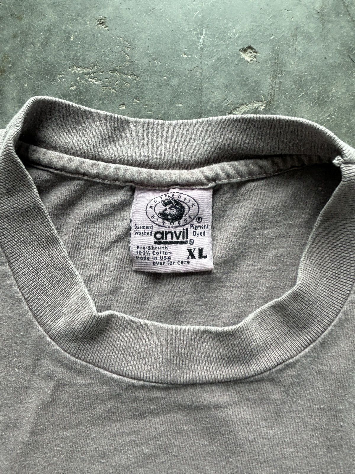 Vintage Vintage 90s Pinehurst Village Brewery Graphic Tee Size US XL / EU 56 / 4 - 6 Thumbnail