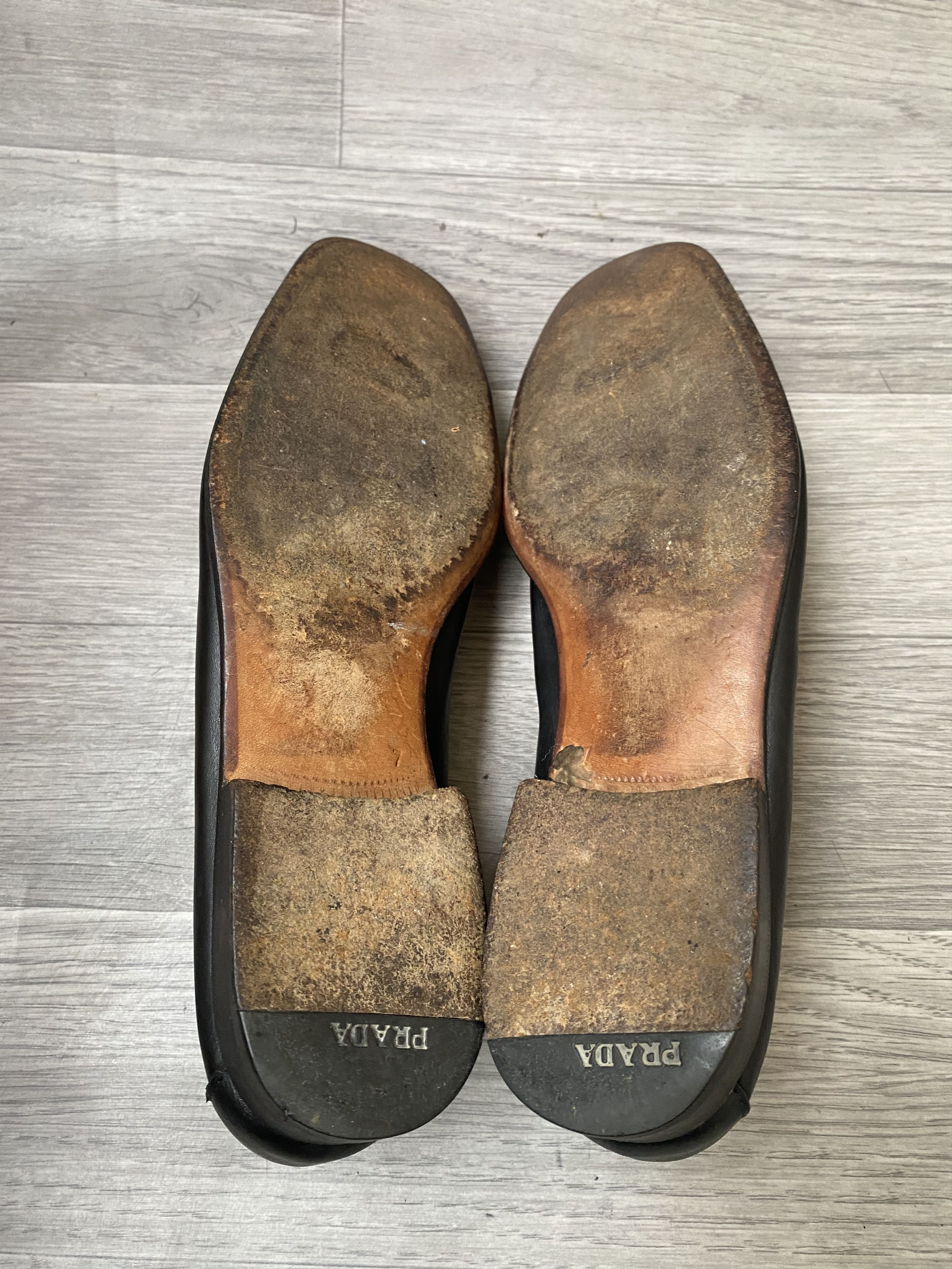Prada Prada logo casual slip on penny loafers Size US 8 / EU 41 - 11 Thumbnail