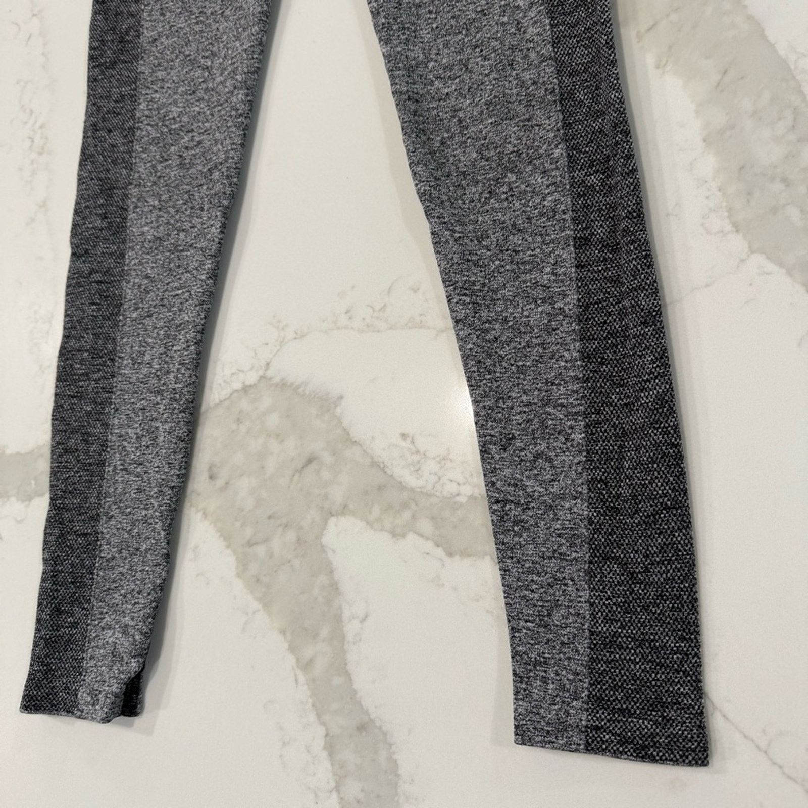 Gymshark Gymshark Seamless Booty Boost Athletic Leggings Women’s XS Size 26" / US 2 / IT 38 - 2 Thumbnail