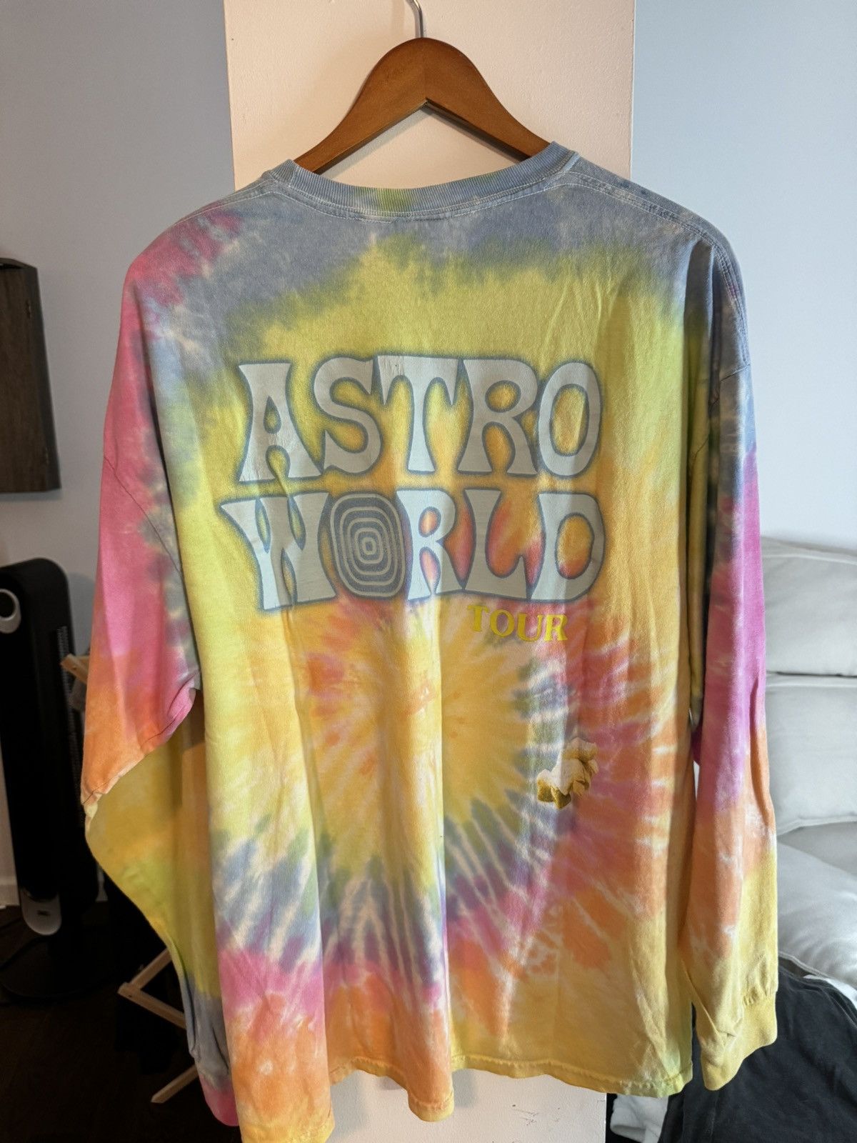 Travis Scott Astroworld merch!!! Size US XXL / EU 58 / 5 - 3 Thumbnail