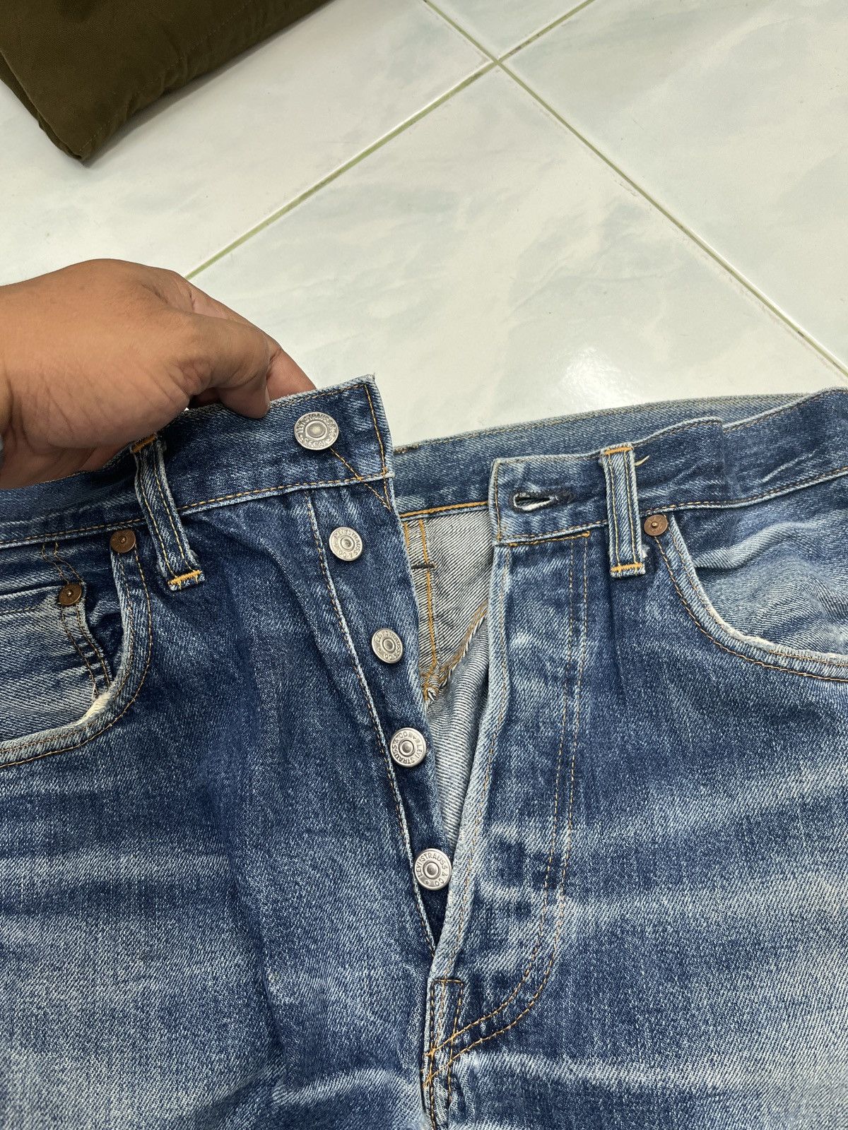 Levi's 🔥🔥🔥STEALS VTG LEVIS BIG E 501XX HIDDEN RIVET SELVEDGE DENIM Size US 31 - 16 Thumbnail