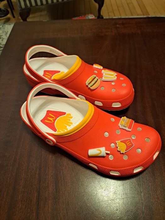 Red crocs size online 11