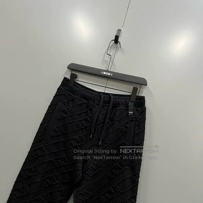 Fendi Fendi Black Lock Embossed Sweatpants Size US 30 / EU 46 - 3 Thumbnail