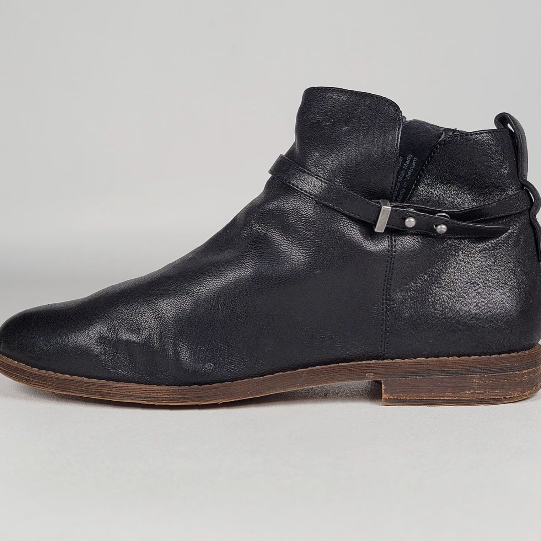 Franco Sarto Franco Sarto Z10823* Black Leather Booties Women Size 9 M Bootie Size US 7 / IT 37 - 6 Thumbnail