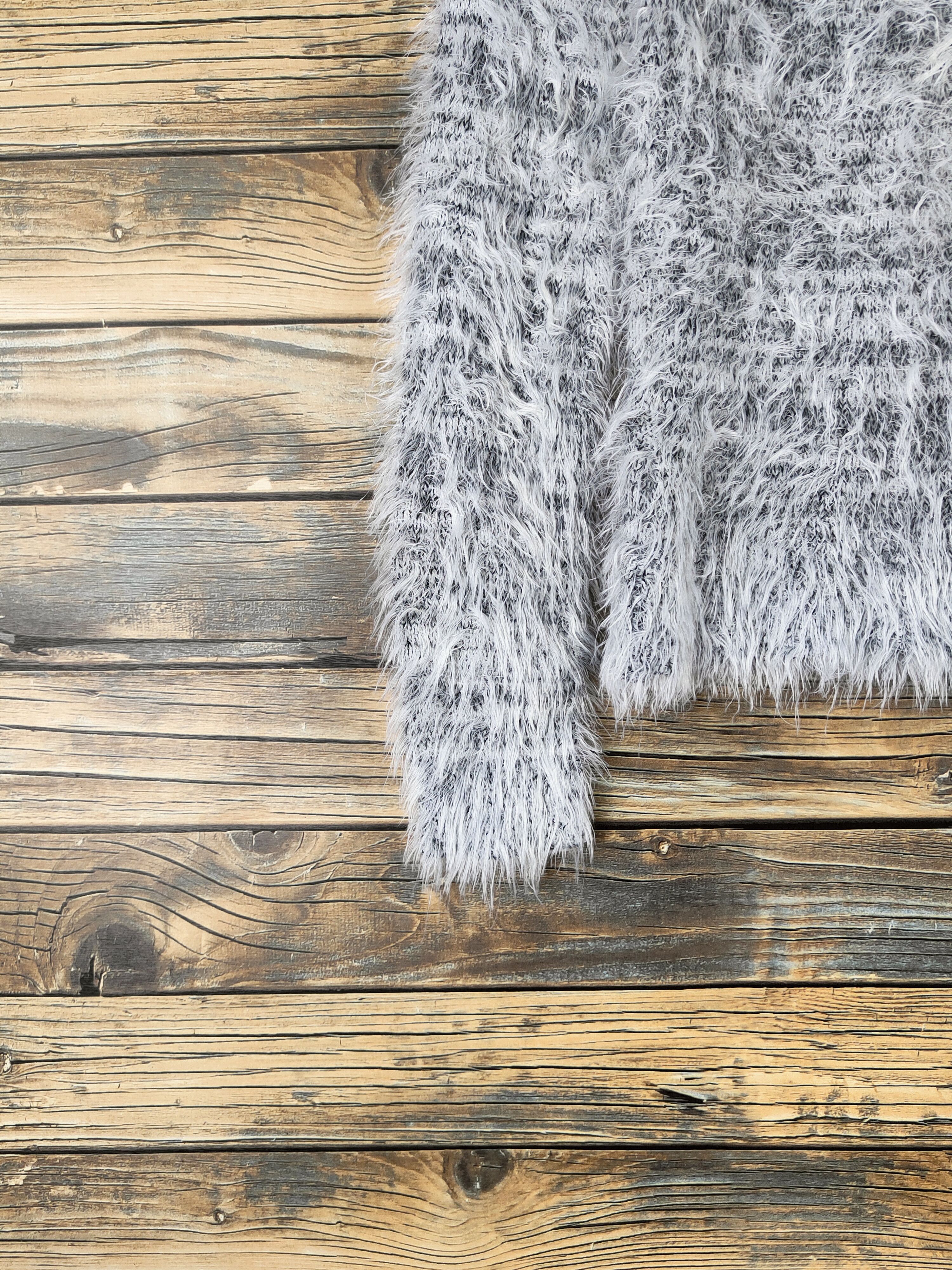 Japanese Brand DL Japanese Brand White Black Fur Mohair Knitwear #46-461 Size S / US 4 / IT 40 - 4 Thumbnail
