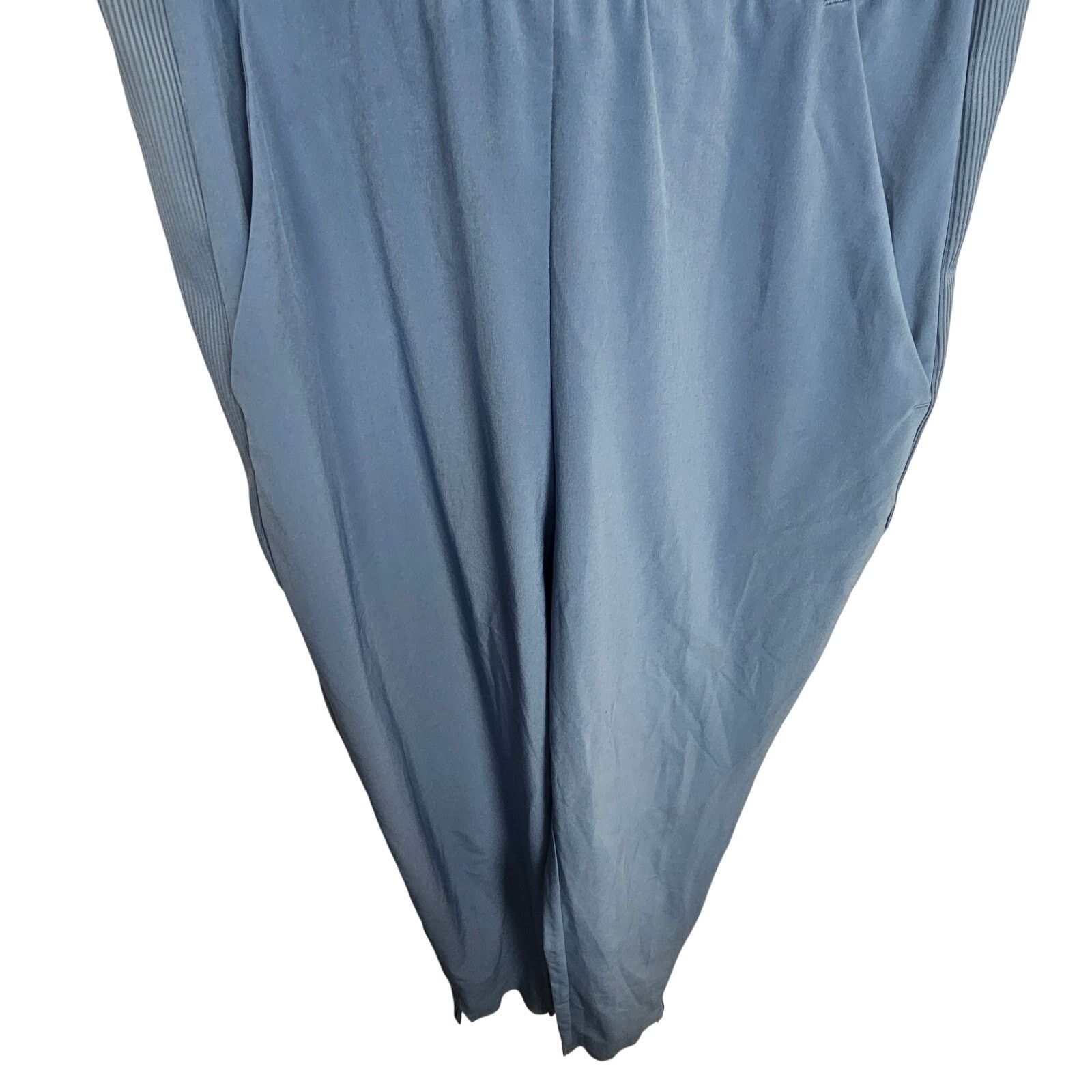 Athleta Athleta Brooklyn Jumpsuit Cottage Blue Size 2 Stretch Active Size 28" / US 6 / IT 42 - 5 Thumbnail