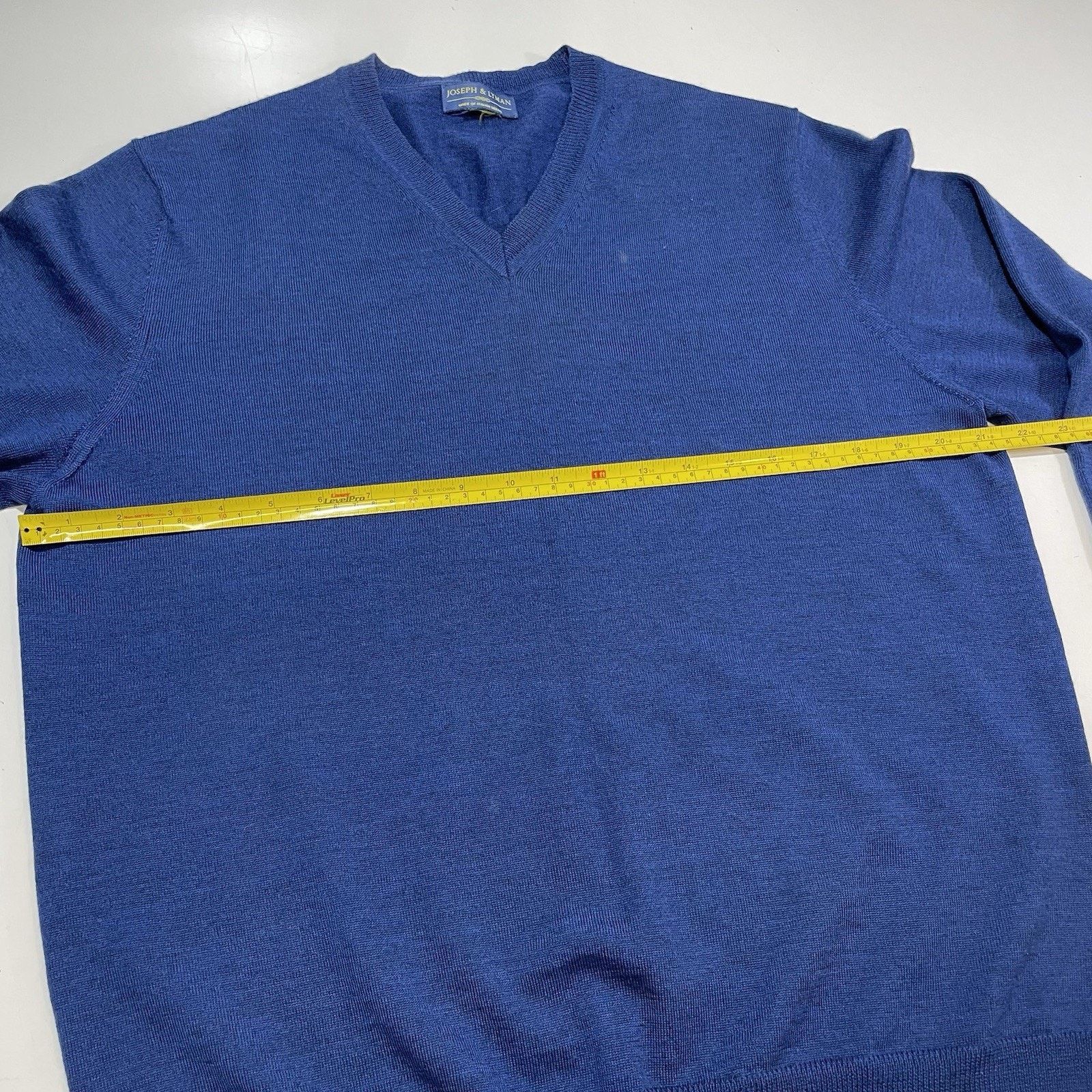 Joseph & Lyman Joseph & Lyman Men’s Merino Wool Vneck Pullover Sweater Blue Size US L / EU 52-54 / 3 - 5 Thumbnail