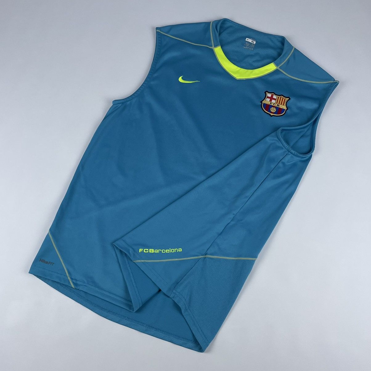 Nike Vintage Nike FC Barcelona Training Vest Shirt Soccer Jersey Size US L / EU 52-54 / 3 - 5 Thumbnail