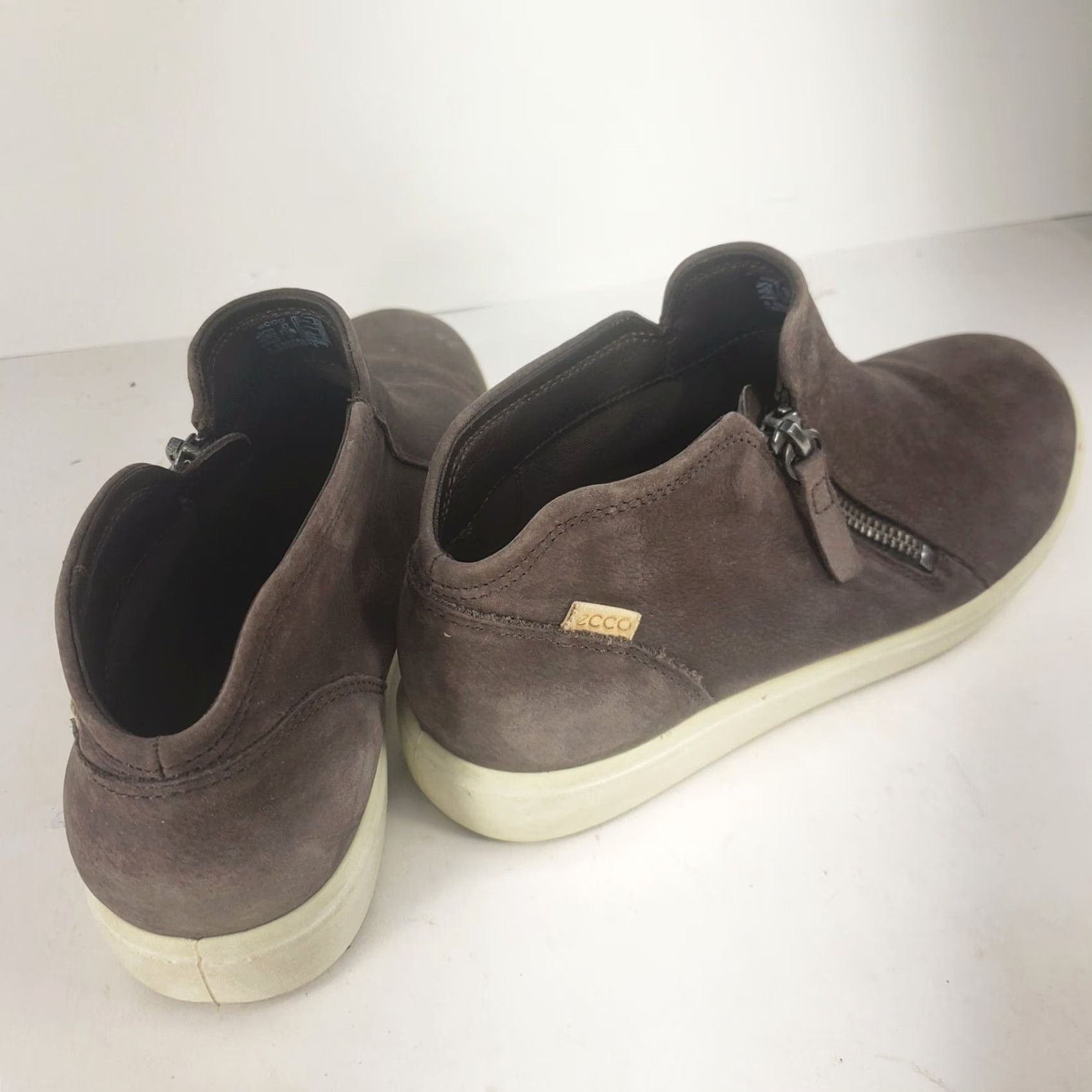 Ecco Ecco Boots Womens 8-8.5M Gray Leather Bootie Zip Round Toe Casual Business Party/Cocktail Modern Classic Womens Shoes Size US 8.5 / IT 38.5 - 4 Thumbnail