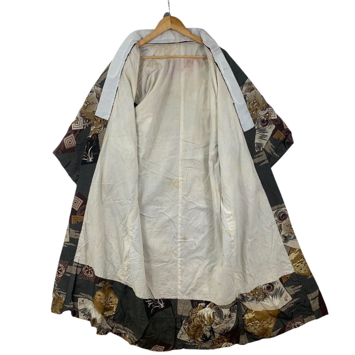 Vintage Vintage 70s KIMONO JAPAN TIGER Infinity AOP Sukajan Coat Size XXL / US 16-18 / IT 52-54 - 5 Thumbnail