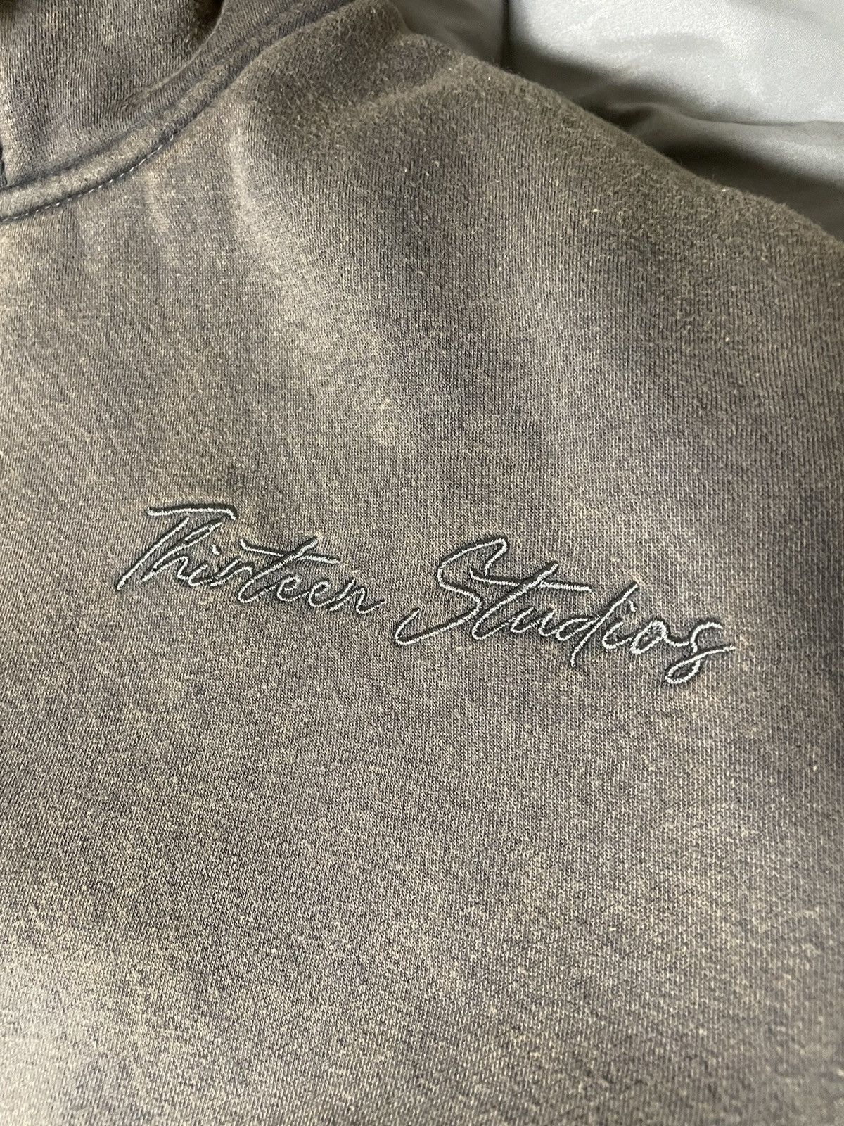 Thirteen Studios RARE THIRTEEN STUDIOS DOULBE SIDED HOODIE Size US L / EU 52-54 / 3 - 4 Thumbnail
