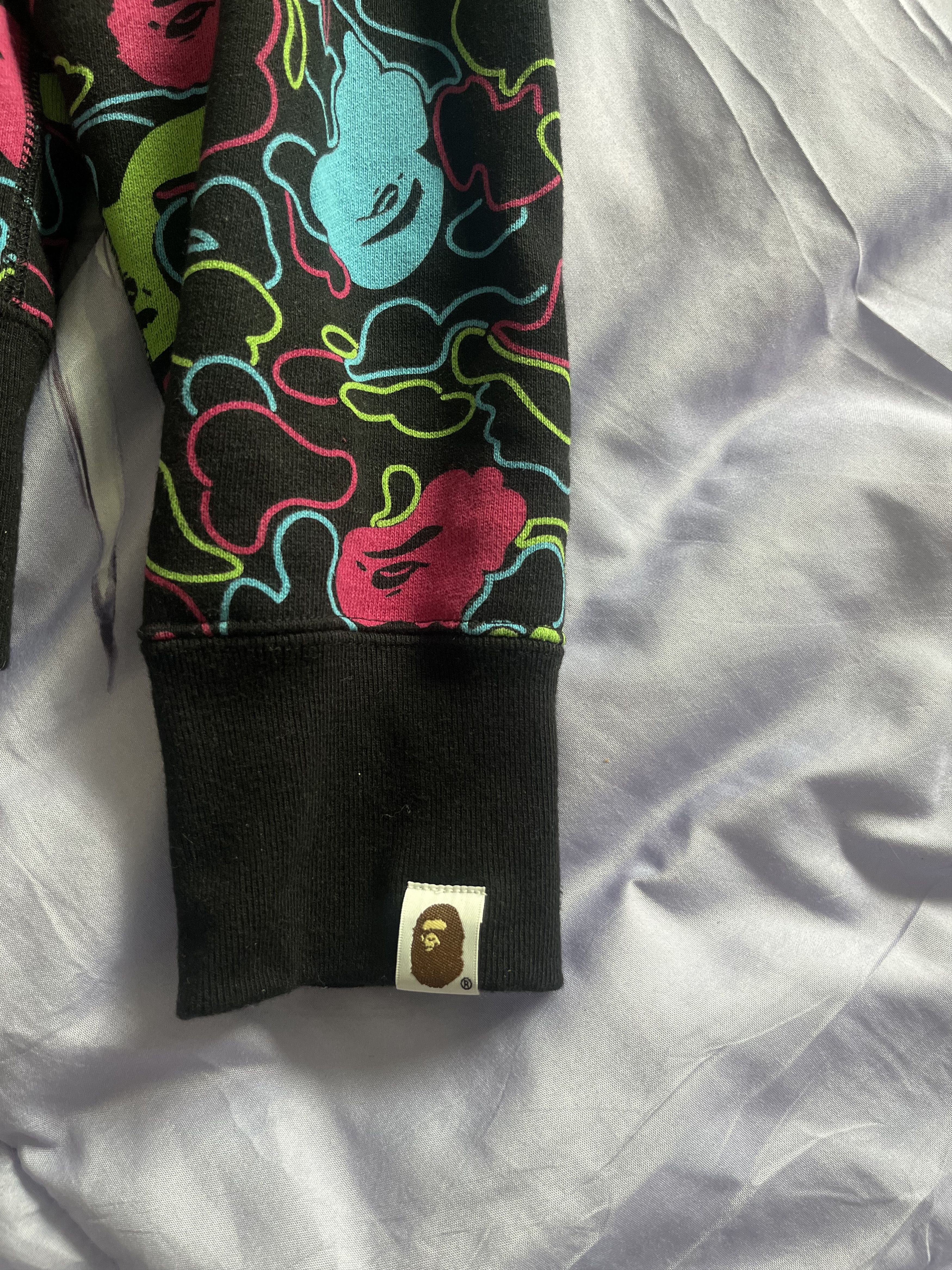 Bape BAPE Neon Camo Shark Full Zip Hoodie (black & multicolor) Size US S / EU 44-46 / 1 - 9 Thumbnail