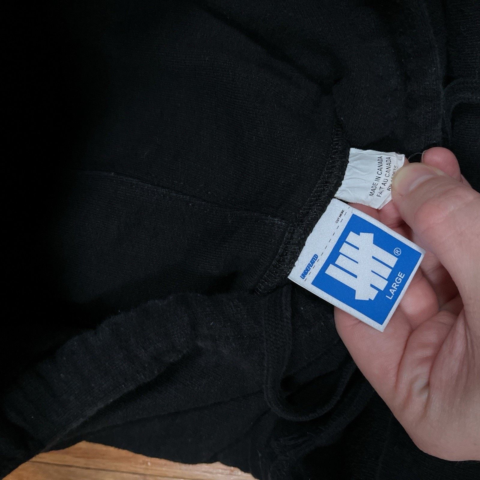 Undefeated Undefeated Logo Hoodie Canada Made Graffiti Spellout Fade Size US L / EU 52-54 / 3 - 4 Thumbnail