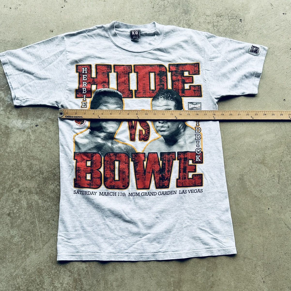 Vintage Vintage Riddick Bowe Boxing T Shirt 90s MGM Grand VS Herbie Size US M / EU 48-50 / 2 - 4 Thumbnail