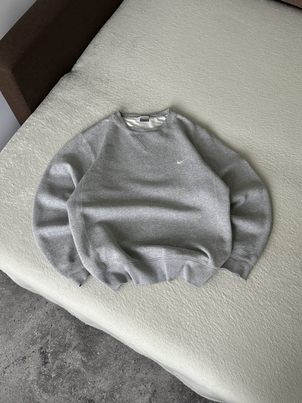 Nike × Vintage Vintage Nike oversized Y2K grey sweater Size US M / EU 48-50 / 2 - 3 Thumbnail
