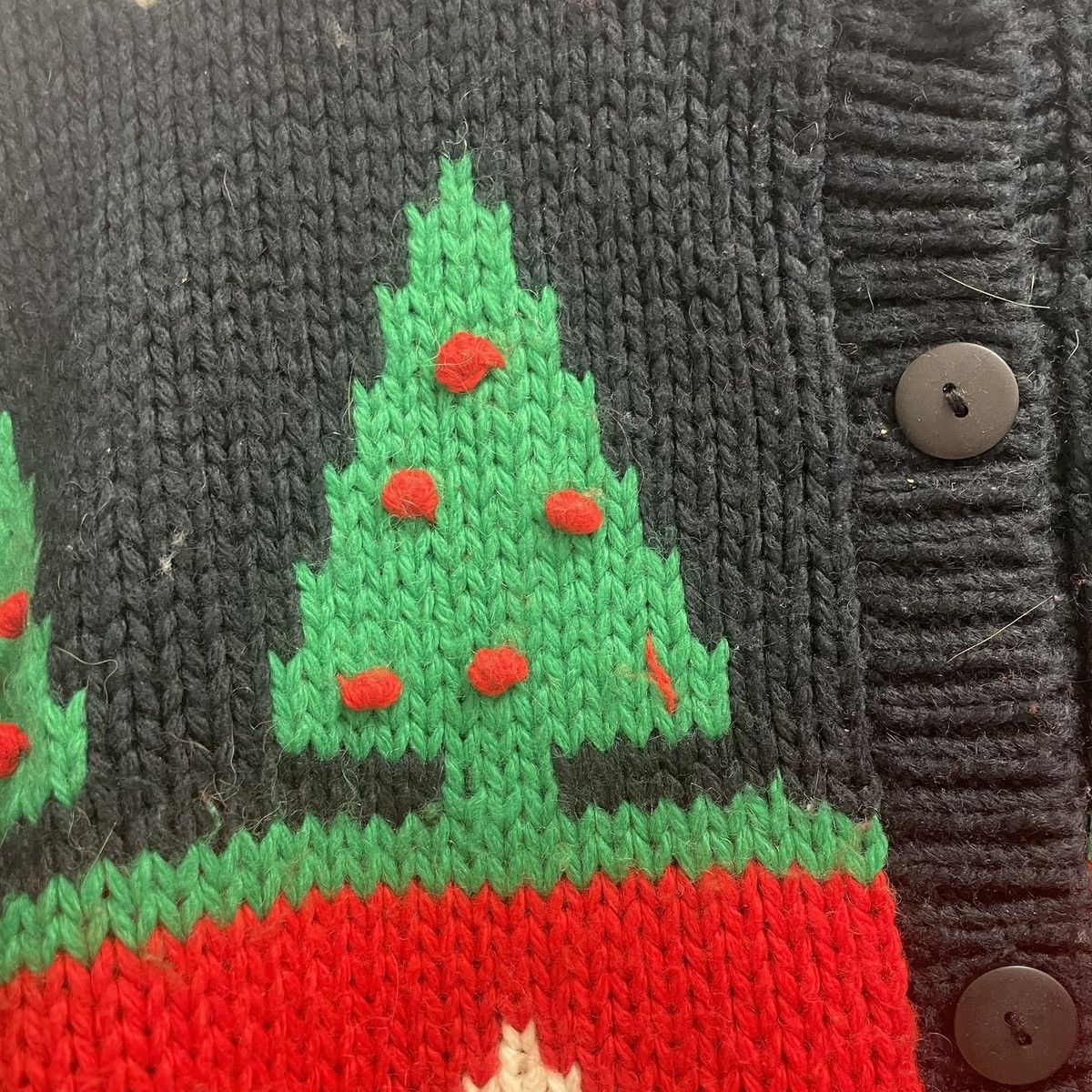 Lord & Taylor Retro Holiday Knit Cardigan. Cozy Christmas Tree Sweater. M Size M / US 6-8 / IT 42-44 - 4 Thumbnail