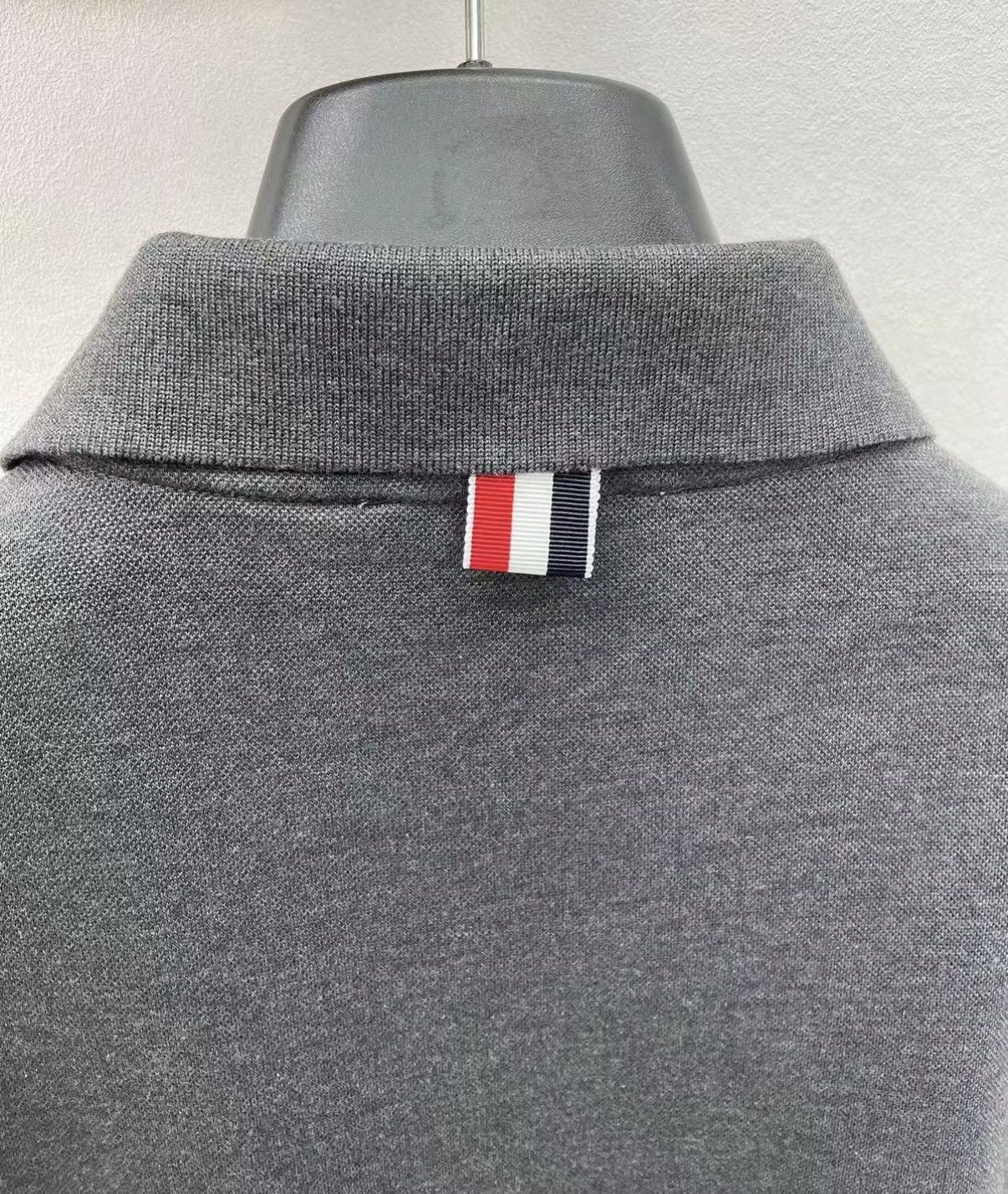 Thom Browne Thom Browne 100% Cotton Short Sleeve Polo Shirt J30 Size US S / EU 44-46 / 1 - 7 Thumbnail