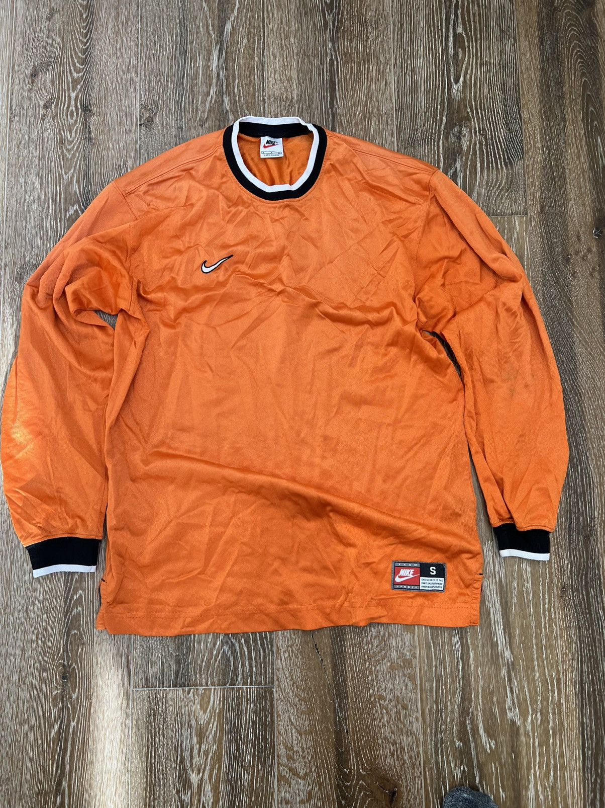 Nike Vintage Nike Soccer Goalie Jersey Size US S / EU 44-46 / 1 - 1 Thumbnail