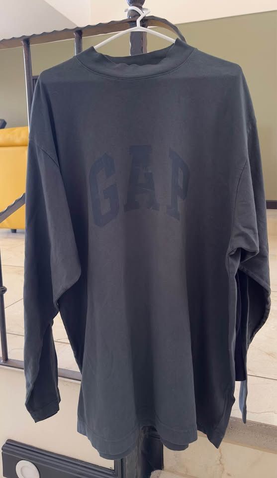 Balenciaga × Gap × Yeezy Yeezy Gap Engineered by Balenciaga Dove Longsleeve Tee Size US S / EU 44-46 / 1 - 3 Thumbnail