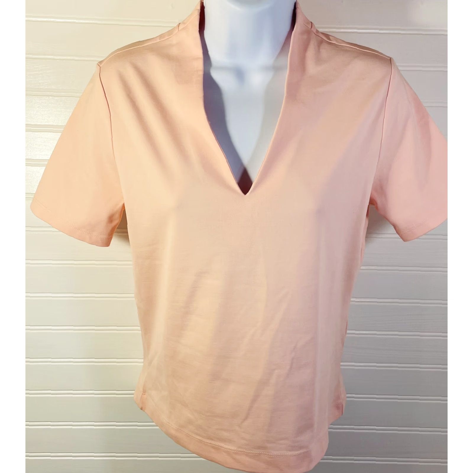 Banana Republic Banana Republic Women’s Short Sleeve Blouse NWT Pink Light Small XS? Wait: Please confirm size. Size S / US 4 / IT 40 - 6 Thumbnail
