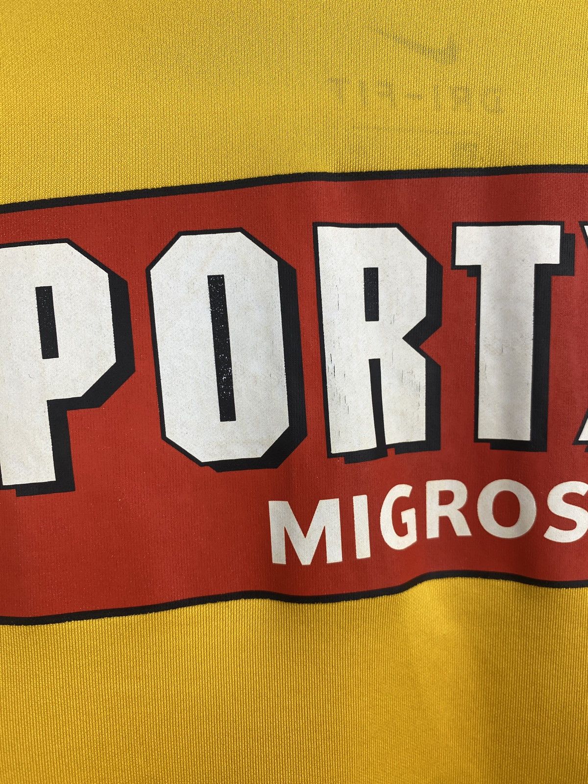 Nike Nike BSC Young Boys Honda Soccer shirt jersey rare retro Y2K Size US S / EU 44-46 / 1 - 14 Thumbnail