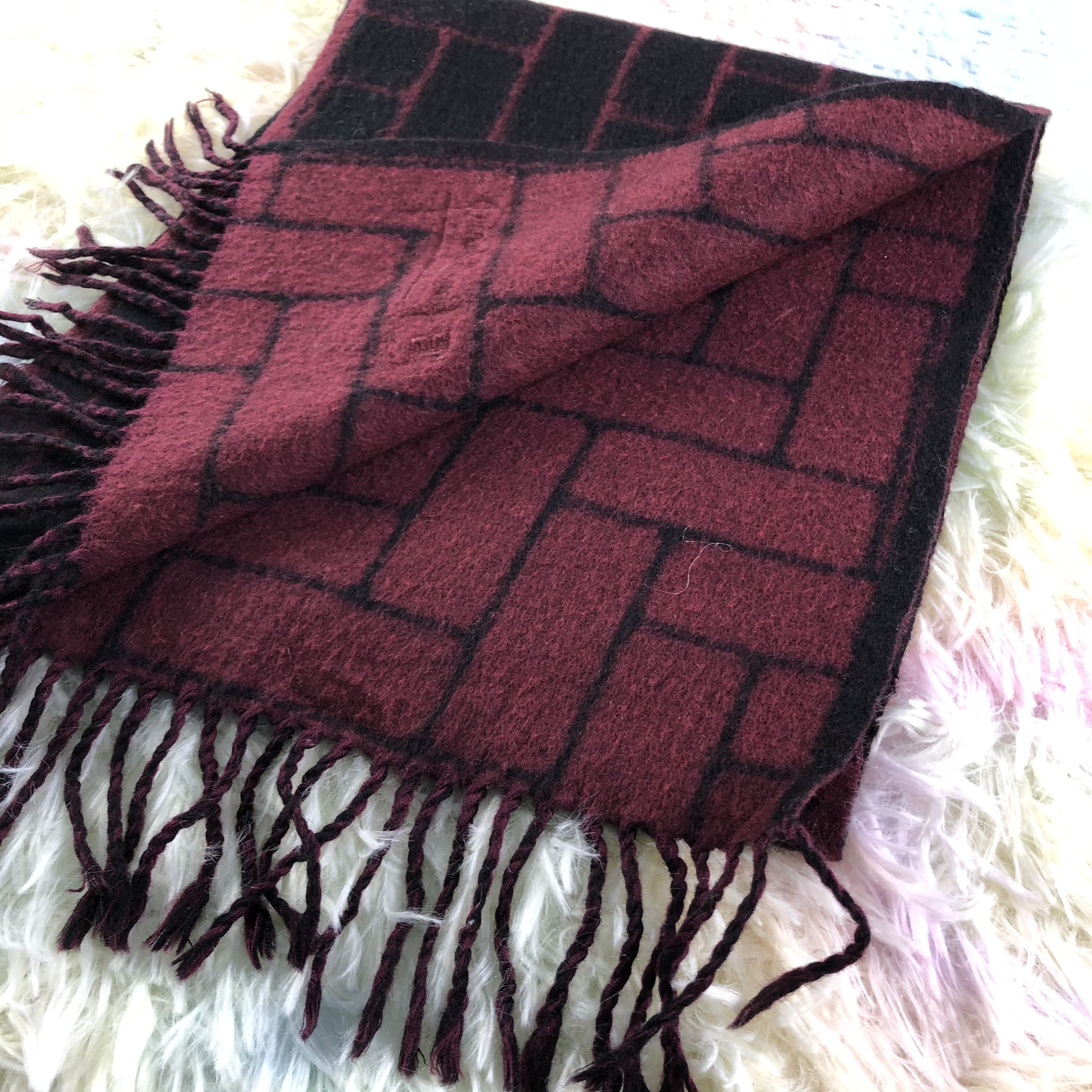 Vintage Pierre Balmain Scarf / Muffler / Neckwear - KM522 Size ONE SIZE - 4 Thumbnail