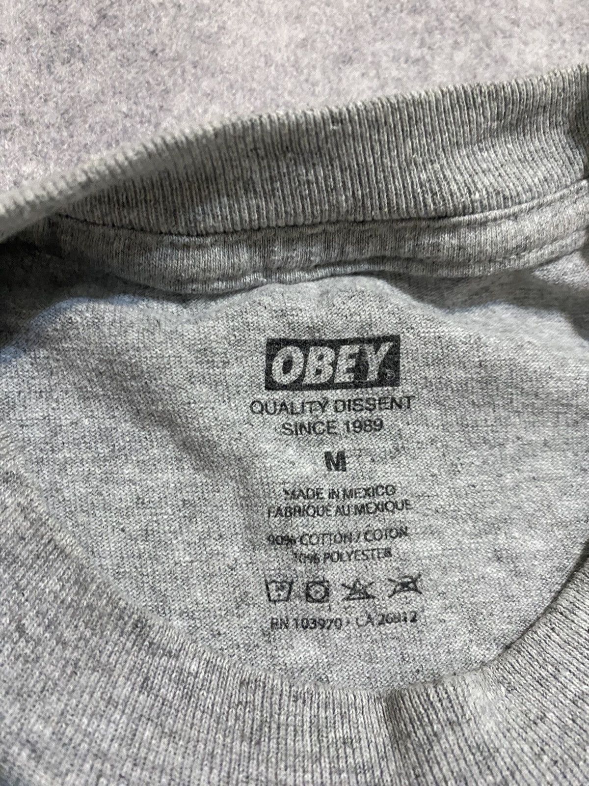 Obey × Vintage Obey Flame Fingers T-Shirt Size M Size US M / EU 48-50 / 2 - 6 Thumbnail