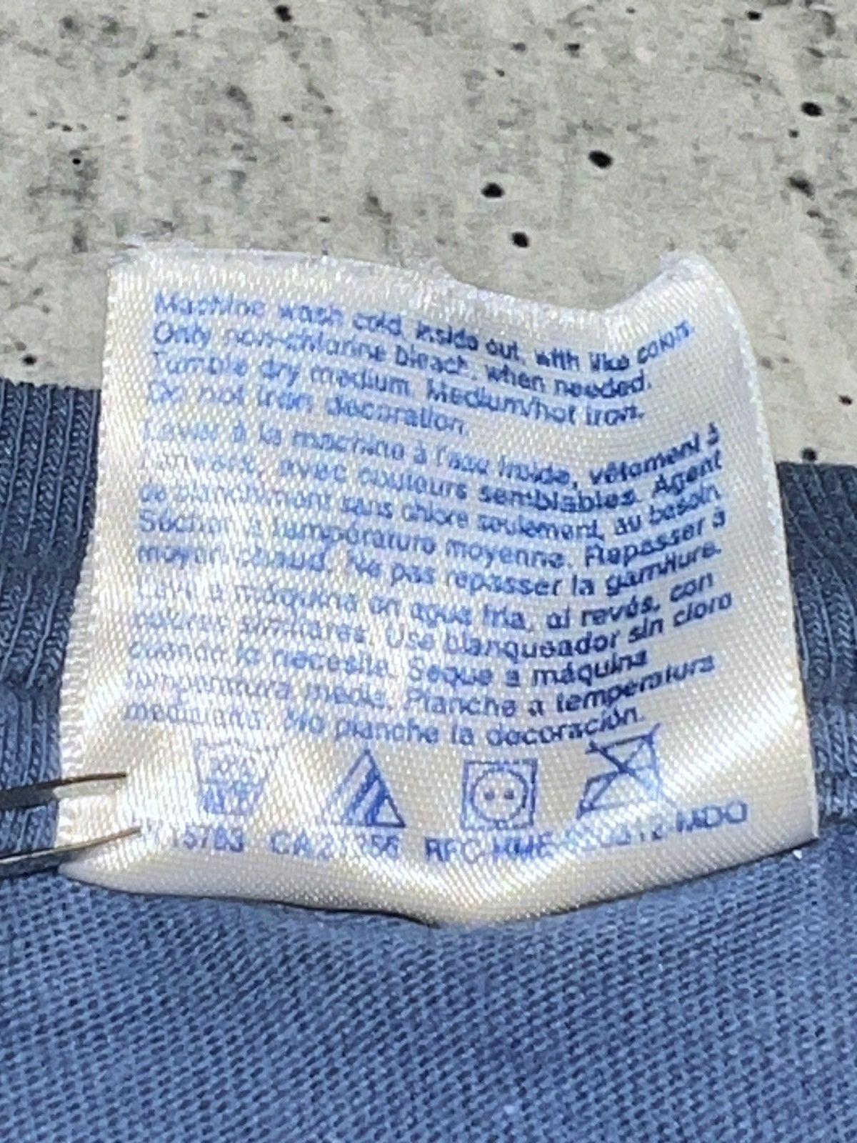 Vintage Vintage 90s Funny Typo Graphic Tee Size US XL / EU 56 / 4 - 6 Thumbnail
