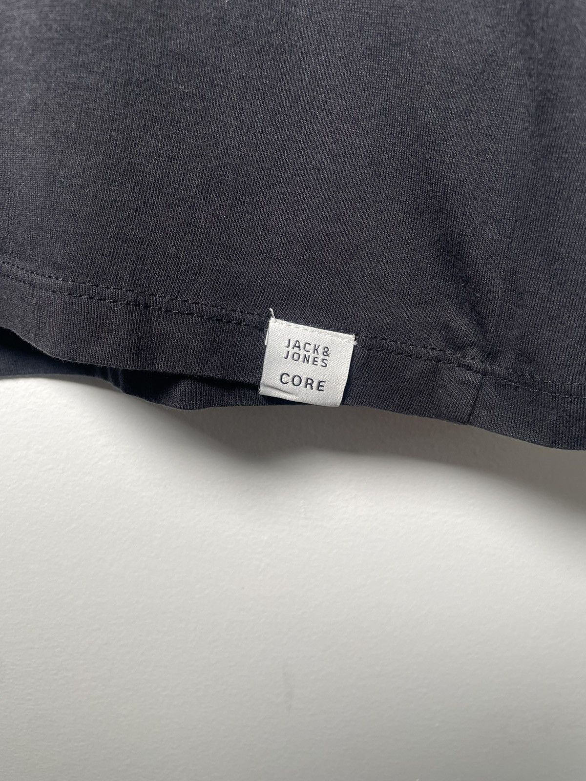 Jack & Jones Jack & Jones Core Mountain Graphic Tee - Black - M Size US M / EU 48-50 / 2 - 7 Thumbnail