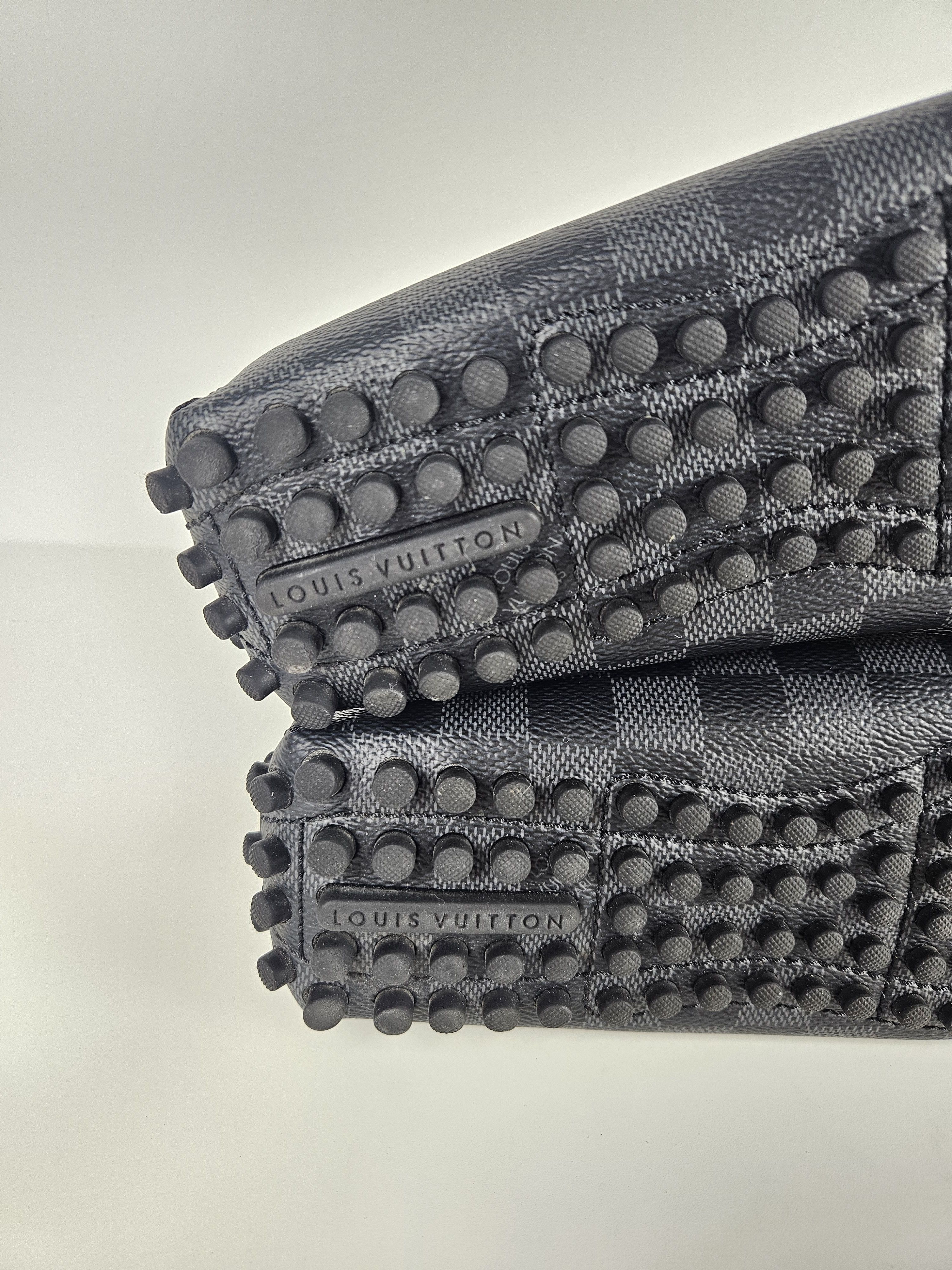 Louis Vuitton Louis Vuitton hockenheim moccasin damier graphite lv buckle Size US 9.5 / EU 42-43 - 12 Thumbnail