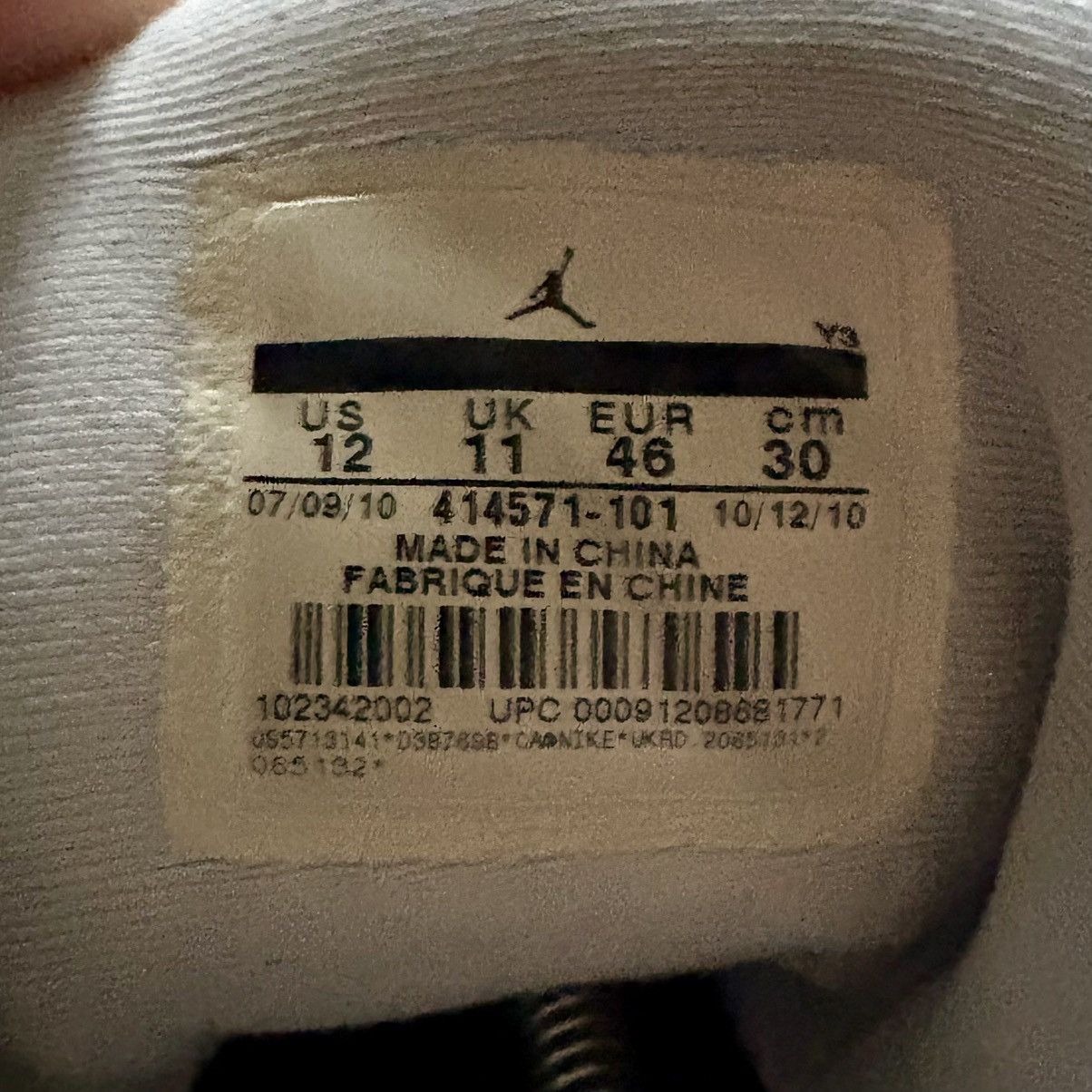 Jordan Brand Nike Air Jordan 13 Retro ‘Cherry’ 2010 Sneakers Size US 12 / EU 45 - 4 Thumbnail