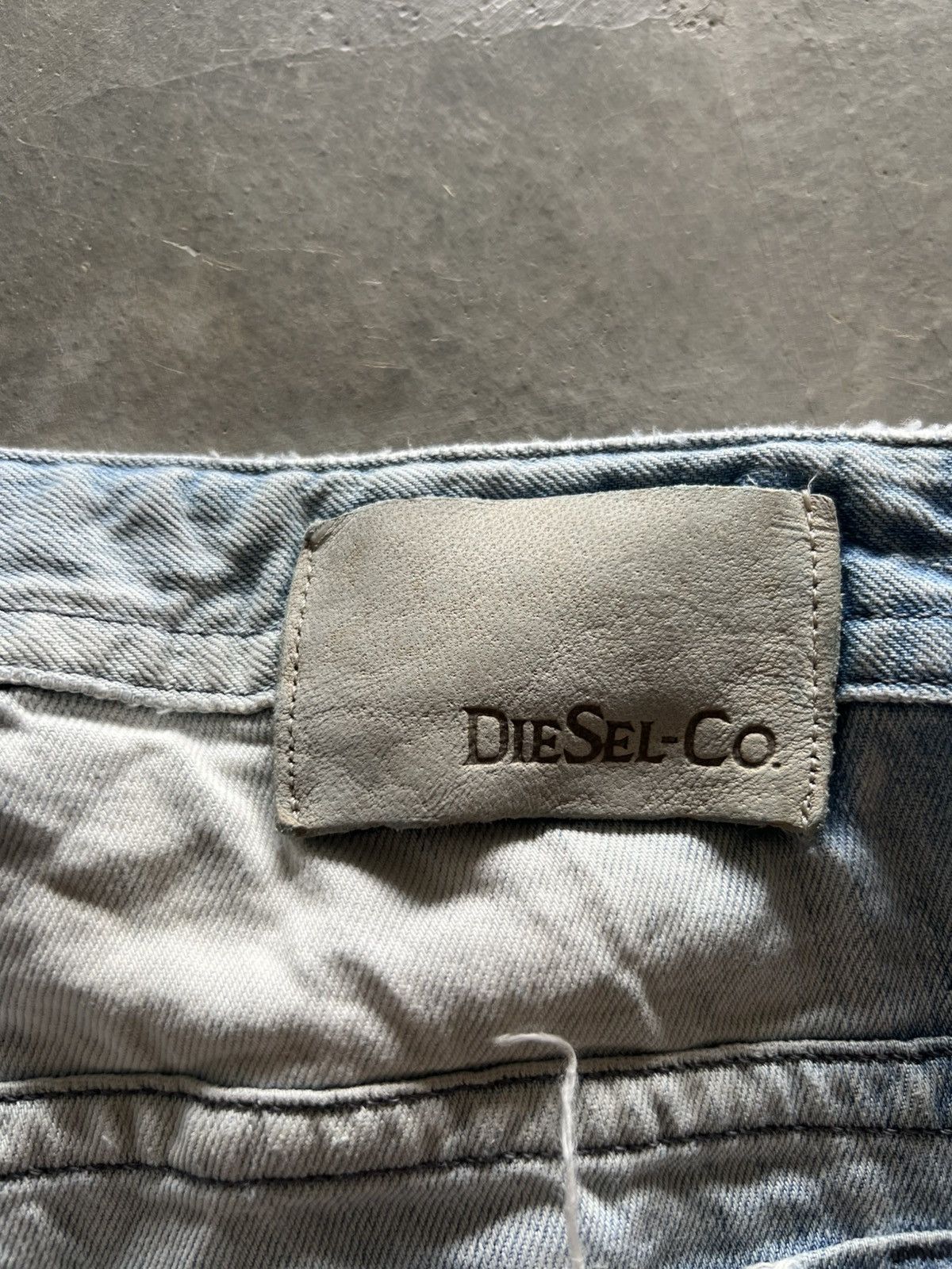 Diesel distressed diesel industry denim splatter bleach sick washed Size US 33 - 20 Thumbnail