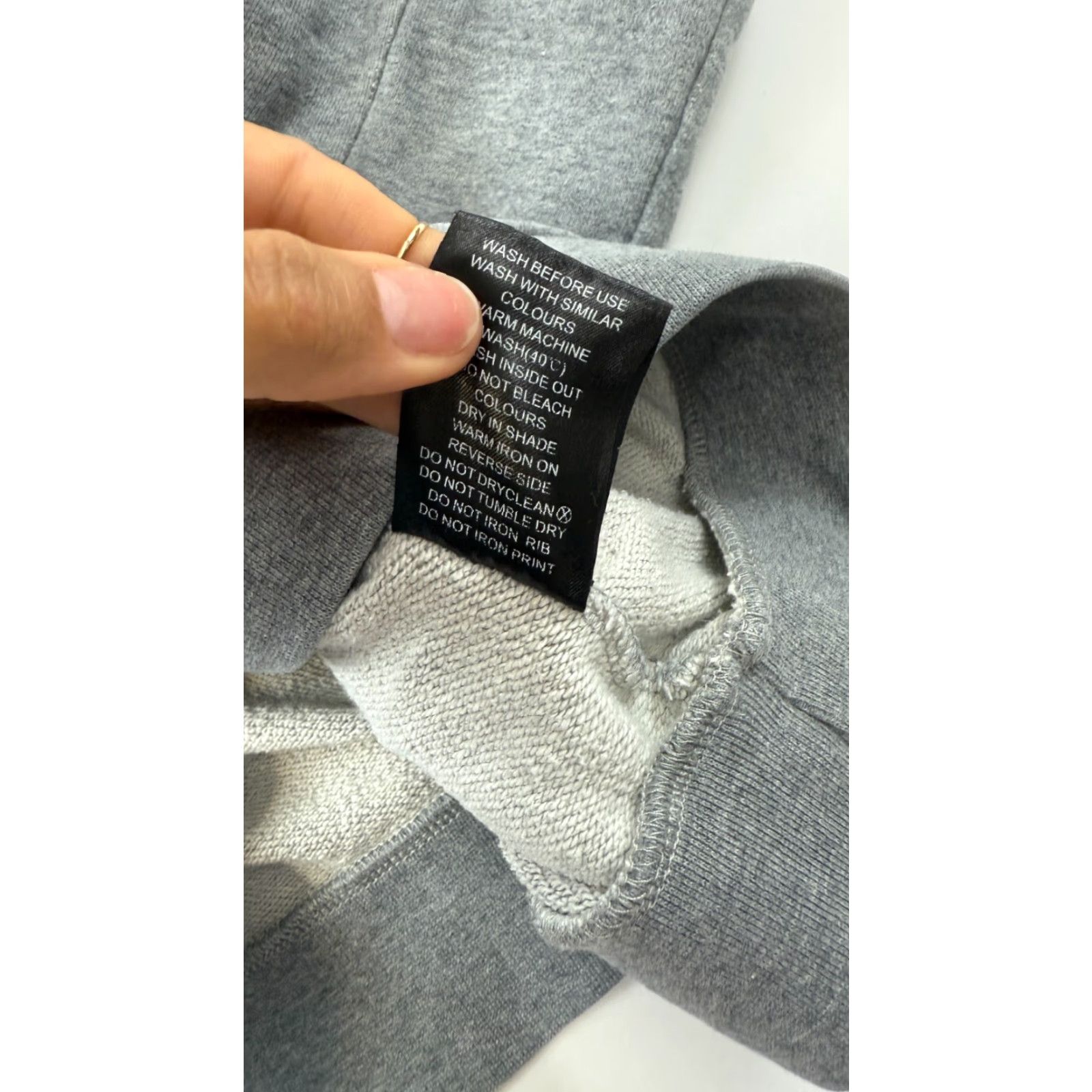 Vintage Gasoline Mens Small Gray Graphic Print Sweatshirt Crew Neck Long Sleeve Ribbed Hem Pullover Size US S / EU 44-46 / 1 - 5 Thumbnail