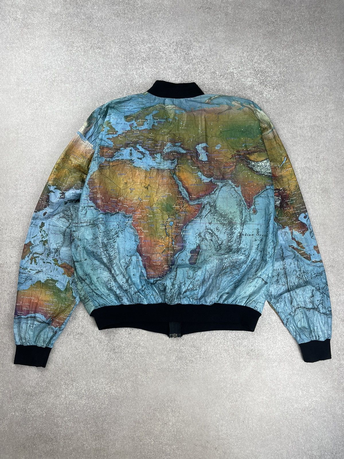 Vintage Vintage1998 World Map All Over Print Jacket Kurt Cobain Size US XL / EU 56 / 4 - 11 Thumbnail