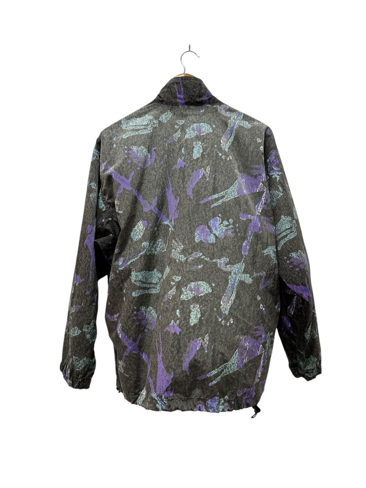 The North Face The North Face Windbreaker Jacket Design Size US L / EU 52-54 / 3 - 2 Thumbnail