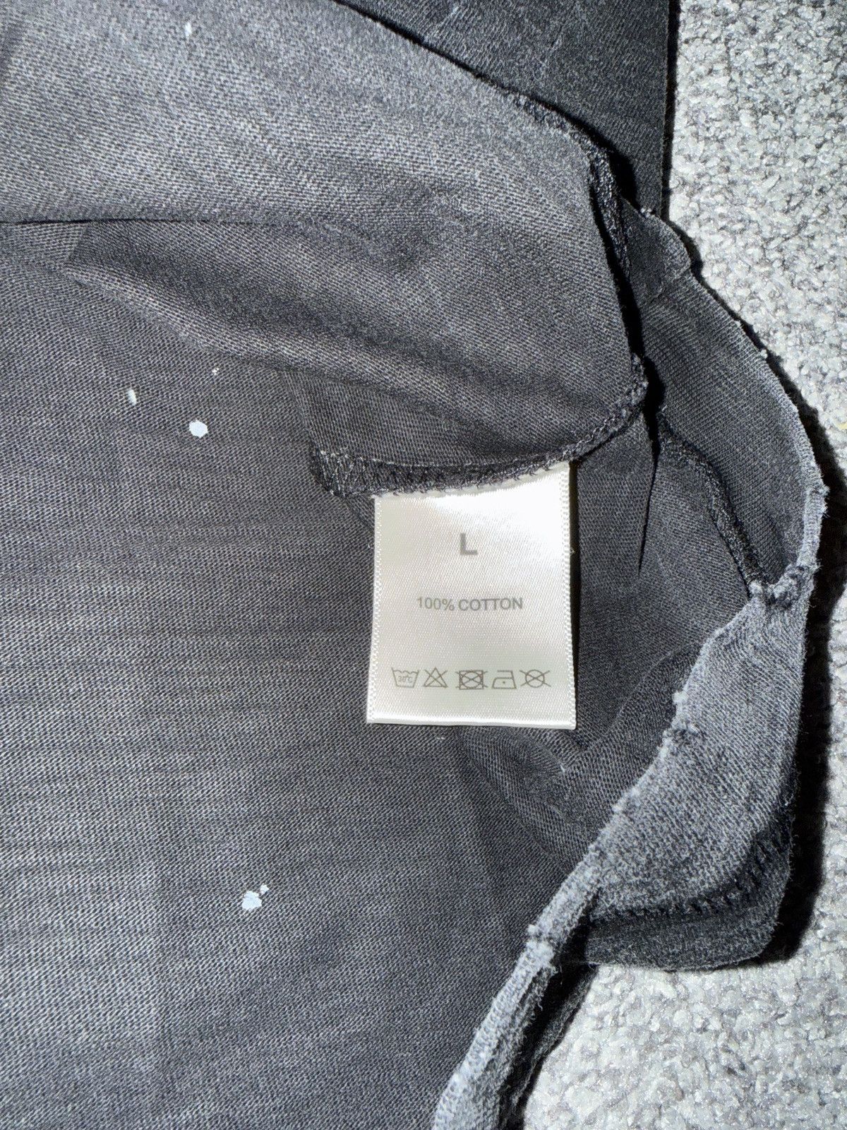 Vale Vale Valley Dreams- Washed Black Akira tee - Large - BNWT Size US L / EU 52-54 / 3 - 5 Thumbnail