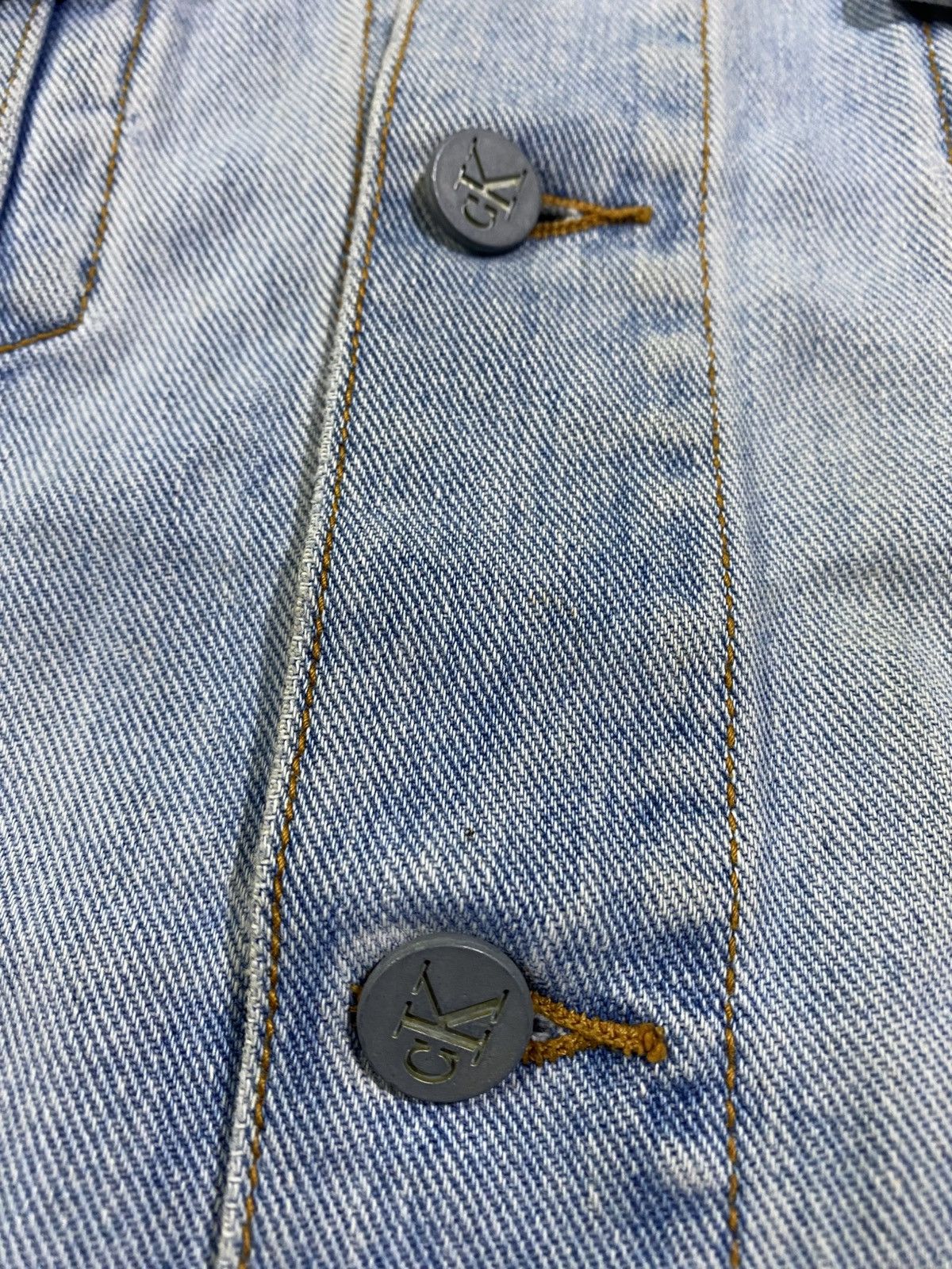 Calvin Klein Vintage CK Calvin Klein Denim Jacket Light Wash Size M / US 6-8 / IT 42-44 - 6 Thumbnail