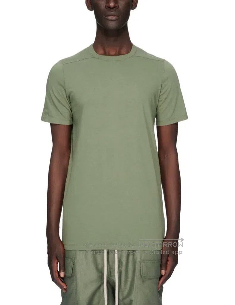 Rick Owens Rick Owens Solid color basic short-sleeve T-shirt in olive Size US M / EU 48-50 / 2 - 2 Thumbnail