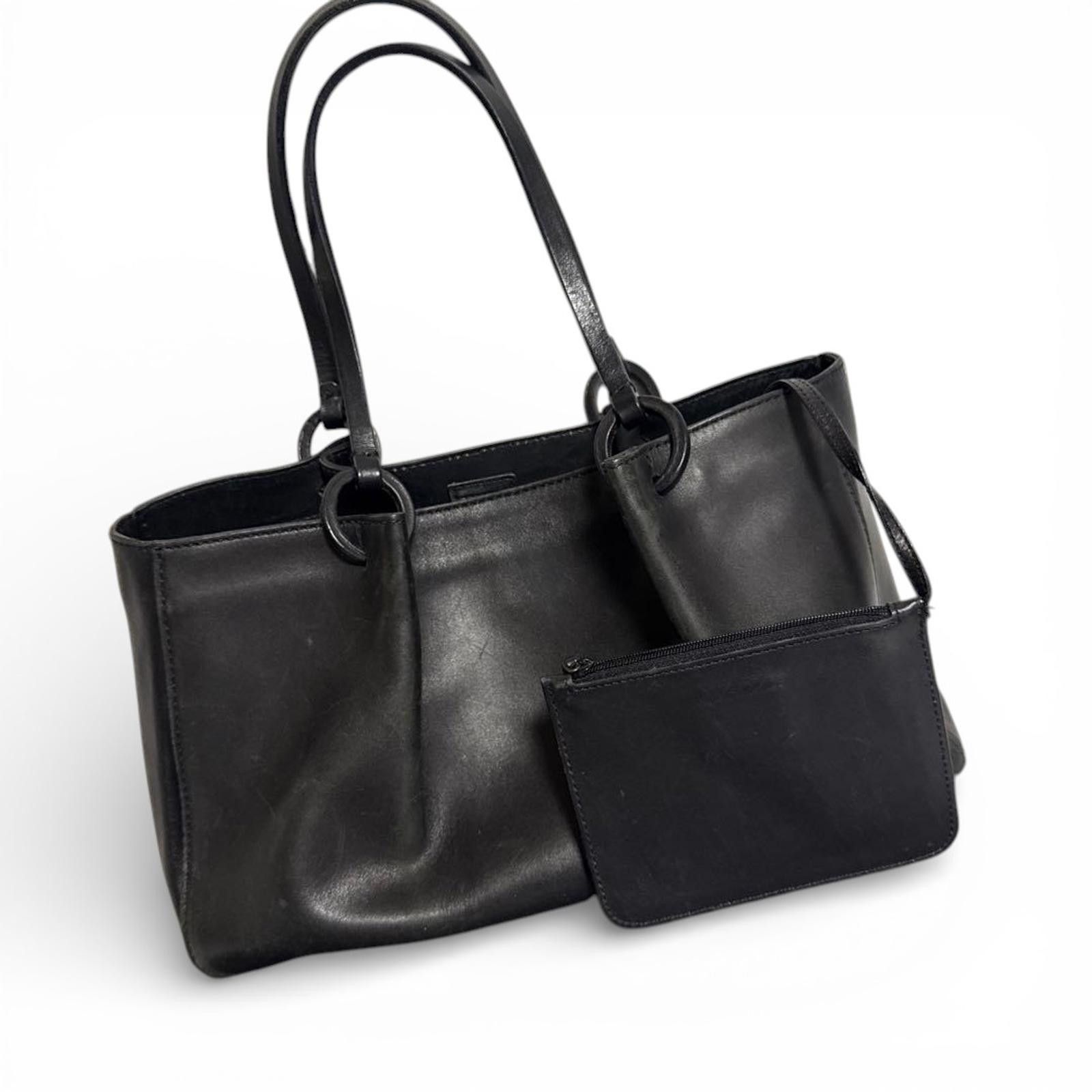 Gucci Gucci - Black Leather Tote Handbag with Removable Pouch Size ONE SIZE - 2 Thumbnail