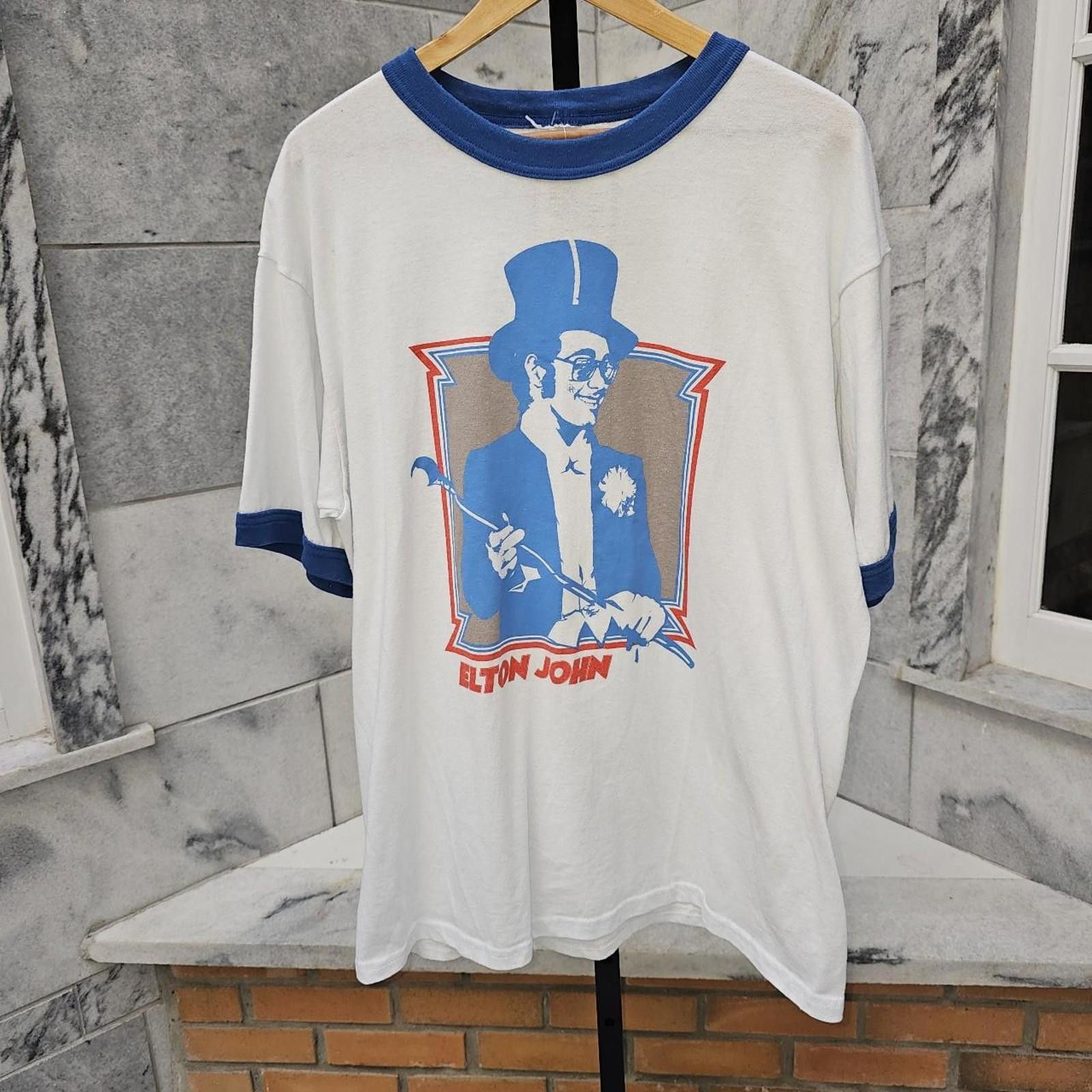 Other Men's White Elton John Ringer Tee Size US XL / EU 56 / 4 - 1 Thumbnail