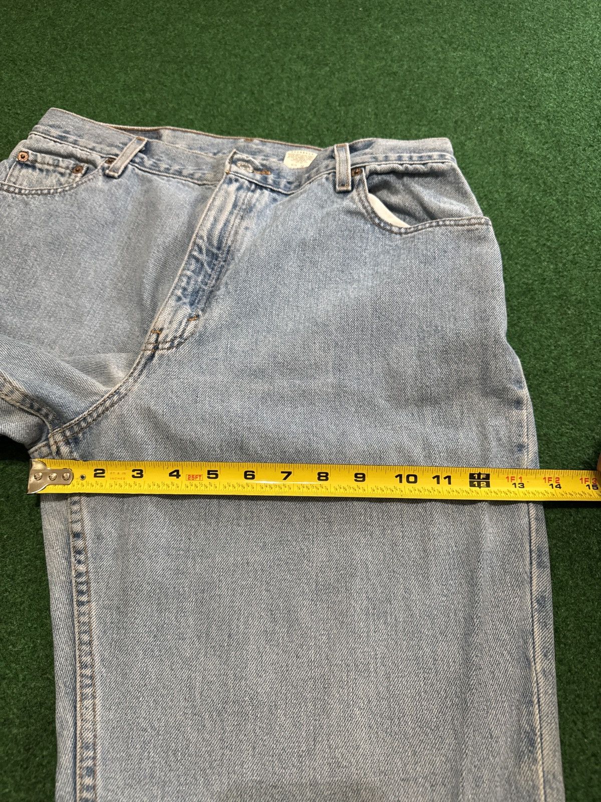 Levi's Vintage Clothing Vintage Levi’s 550 Relaxed Taper 16 32x30 Light Wash Jeans Size 38" / US 16 / IT 52 - 10 Thumbnail