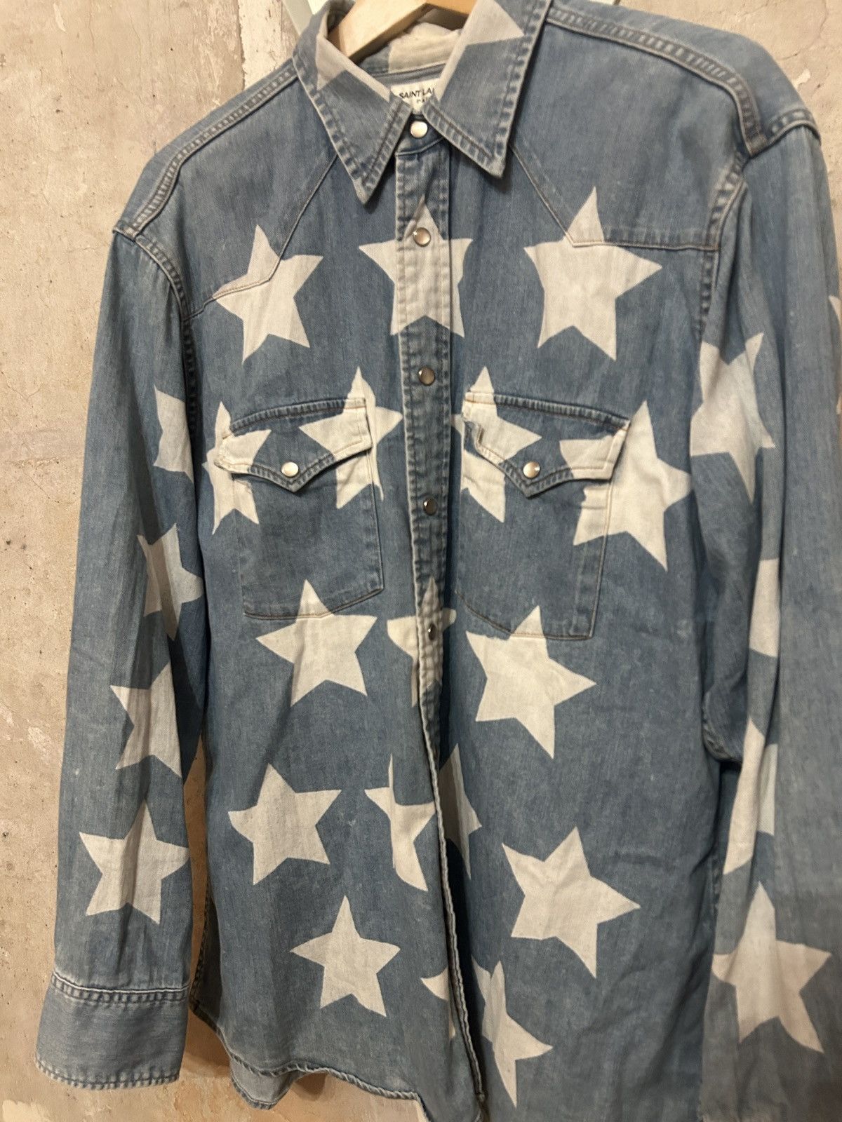 Saint Laurent Paris 2016 Star Printed Denim Shirt Size US S / EU 44-46 / 1 - 2 Thumbnail