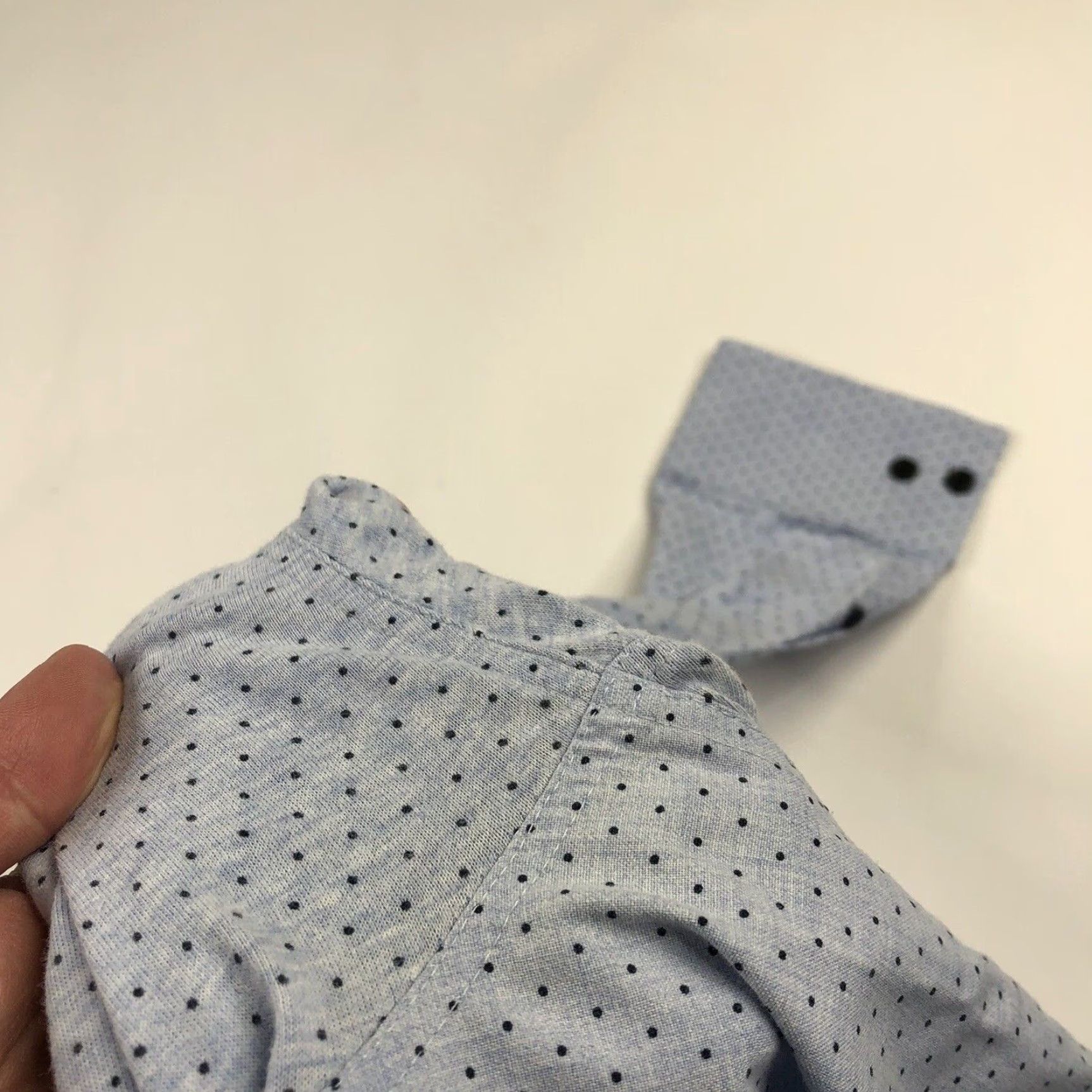 Vintage WRK STANDARD FIT Lg Mens Button Front Long Sleeve Cotton Polka Dot Casual Shirt Size US L / EU 52-54 / 3 - 5 Thumbnail
